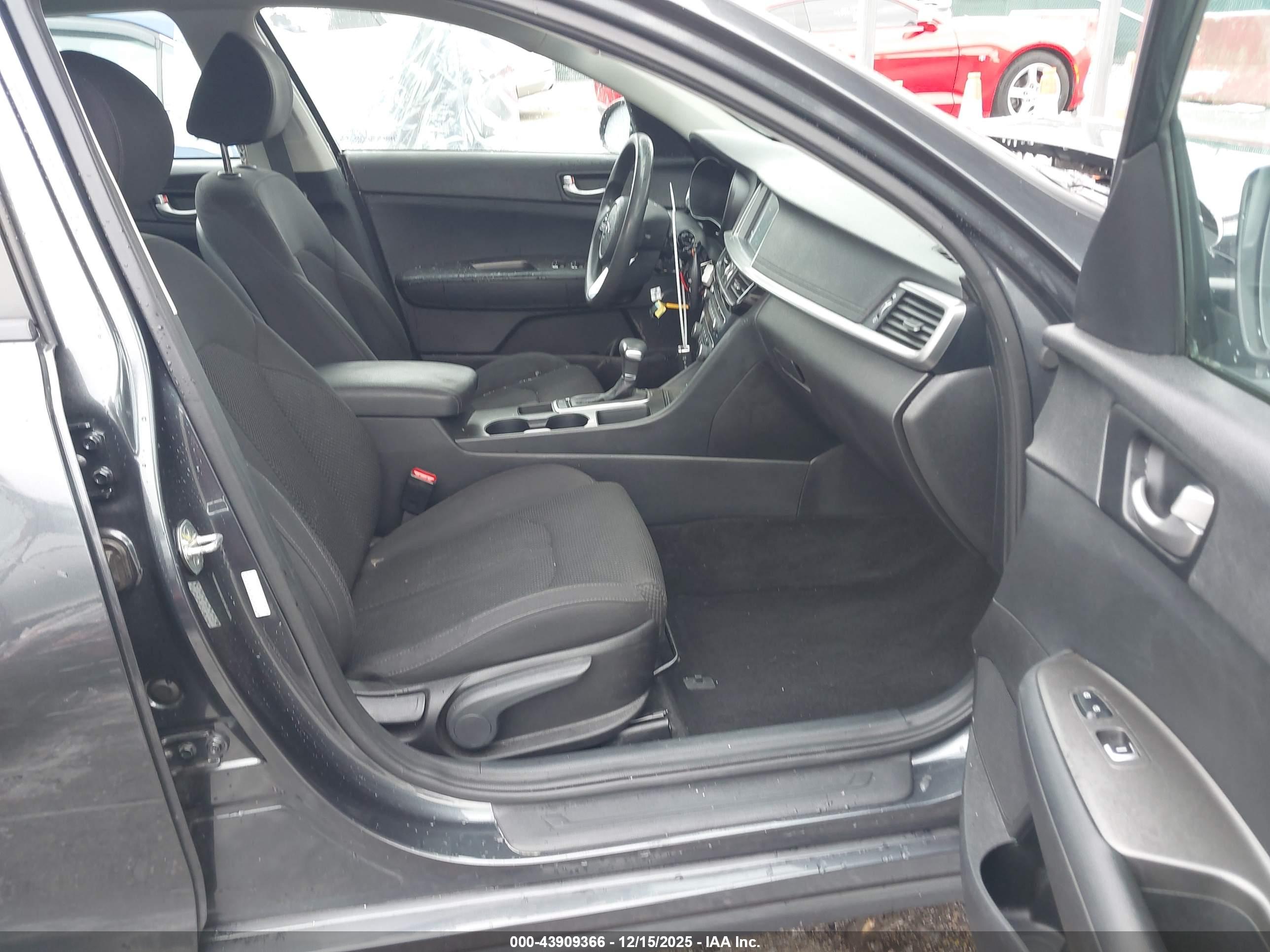 KIA OPTIMA image 5