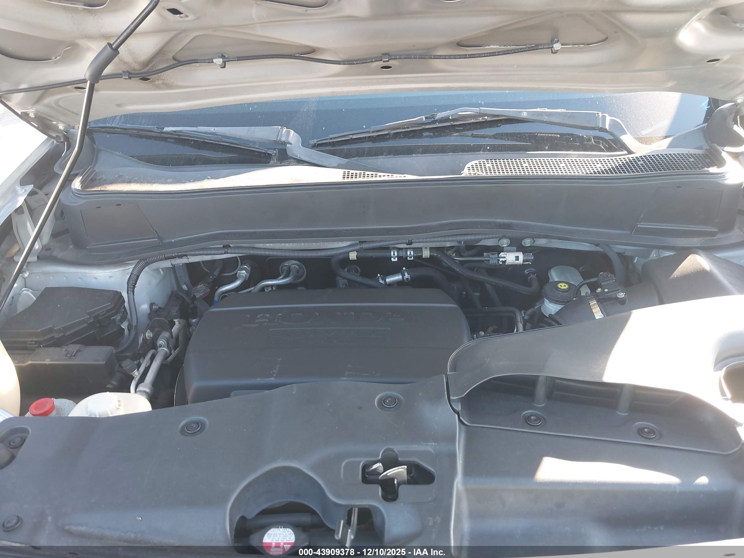 HONDA PILOT image 10