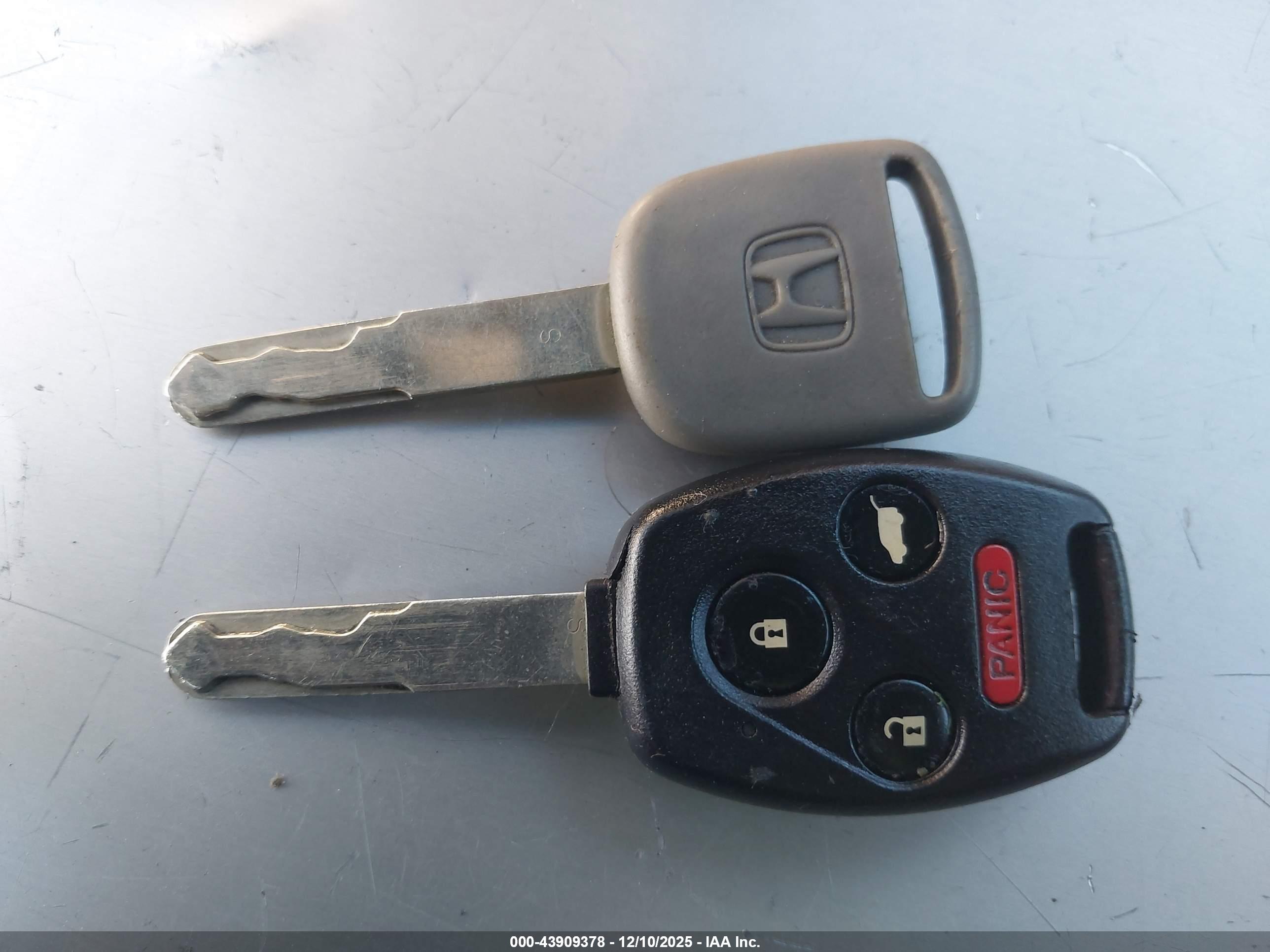 HONDA PILOT image 11