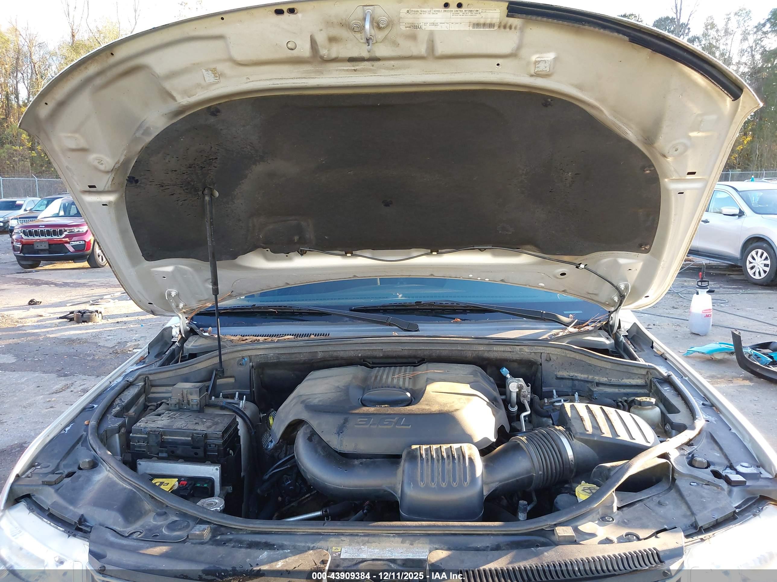 JEEP GRAND image 10