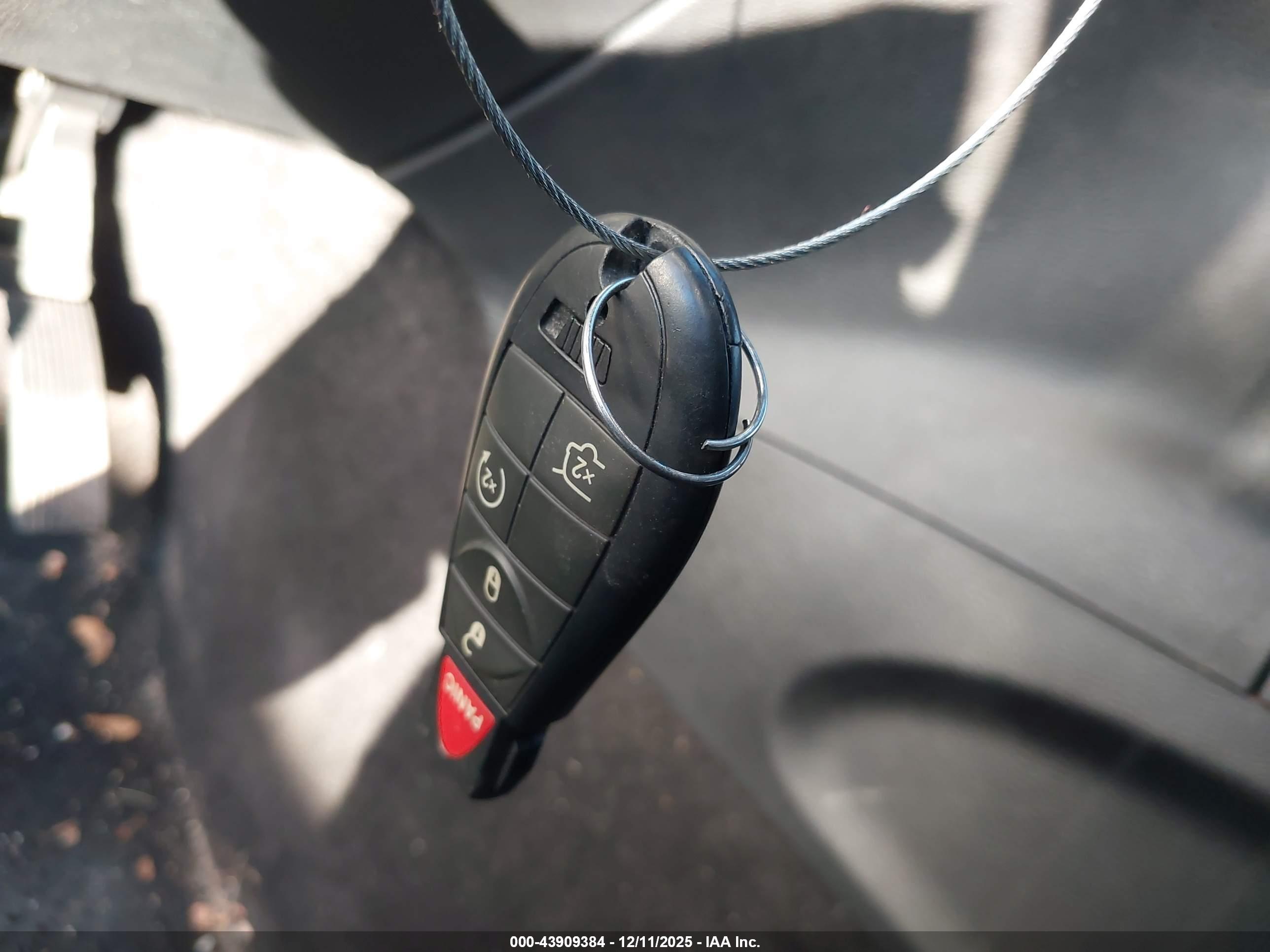 JEEP GRAND image 11