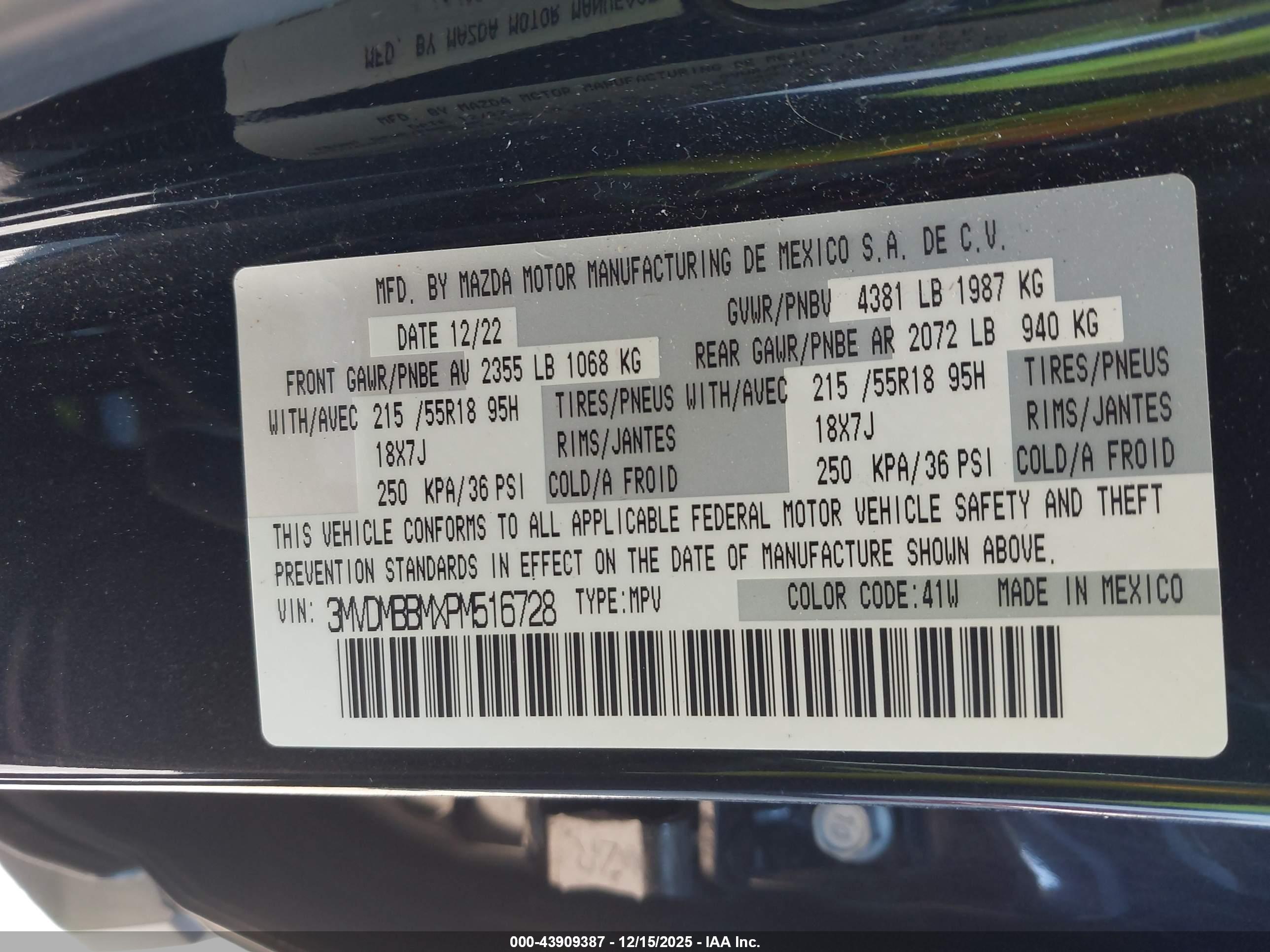 MAZDA CX-30 image 9