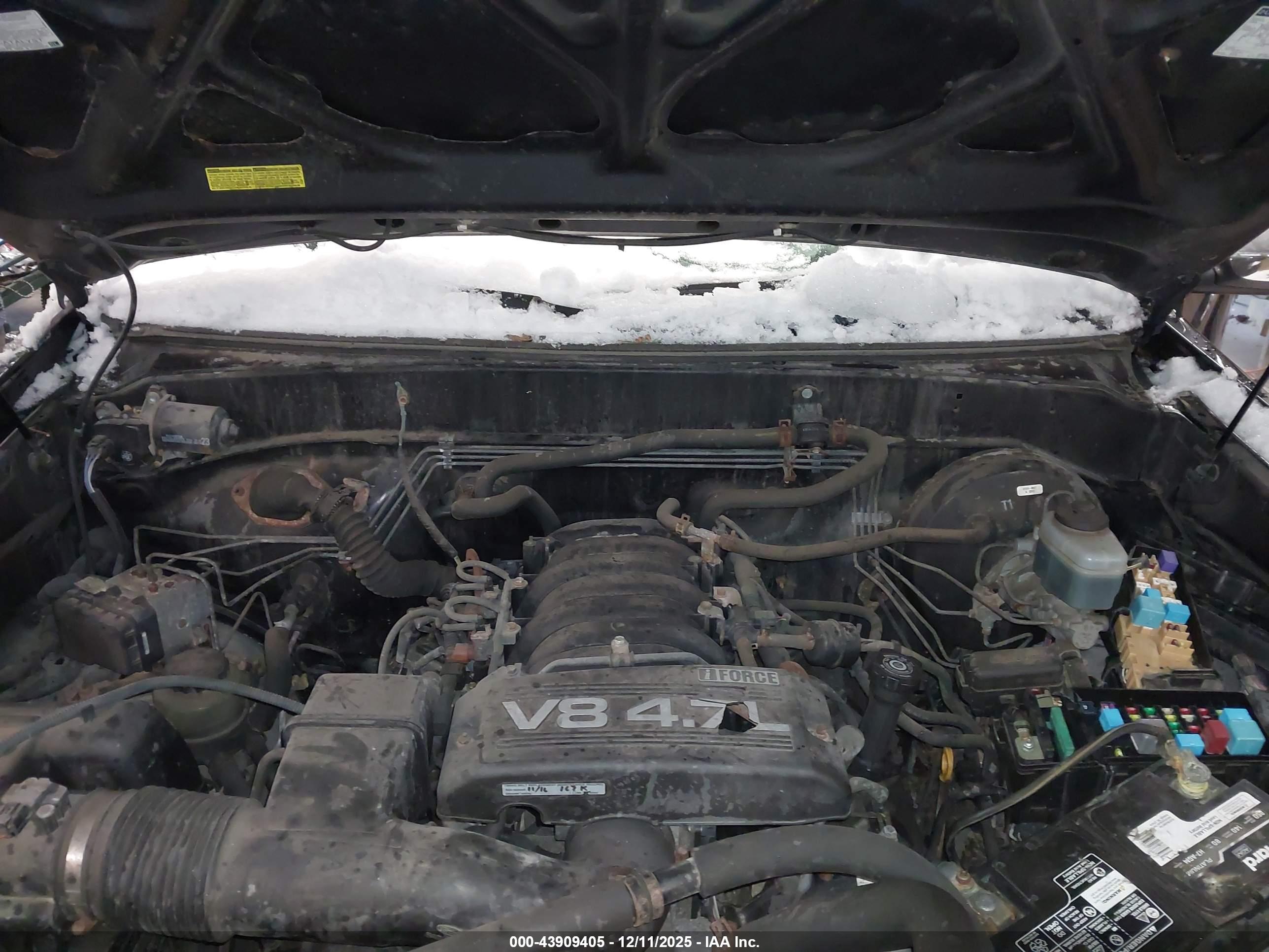 TOYOTA TUNDRA image 10