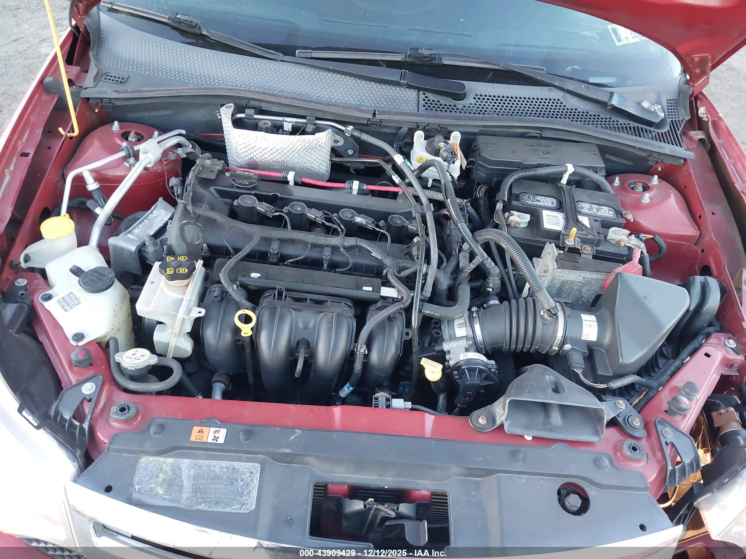 FORD FOCUS image 10