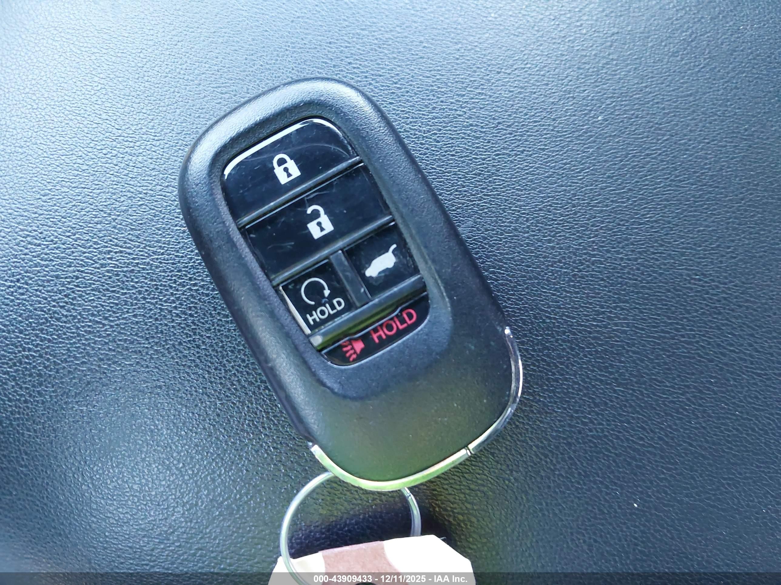 HONDA HR-V image 11
