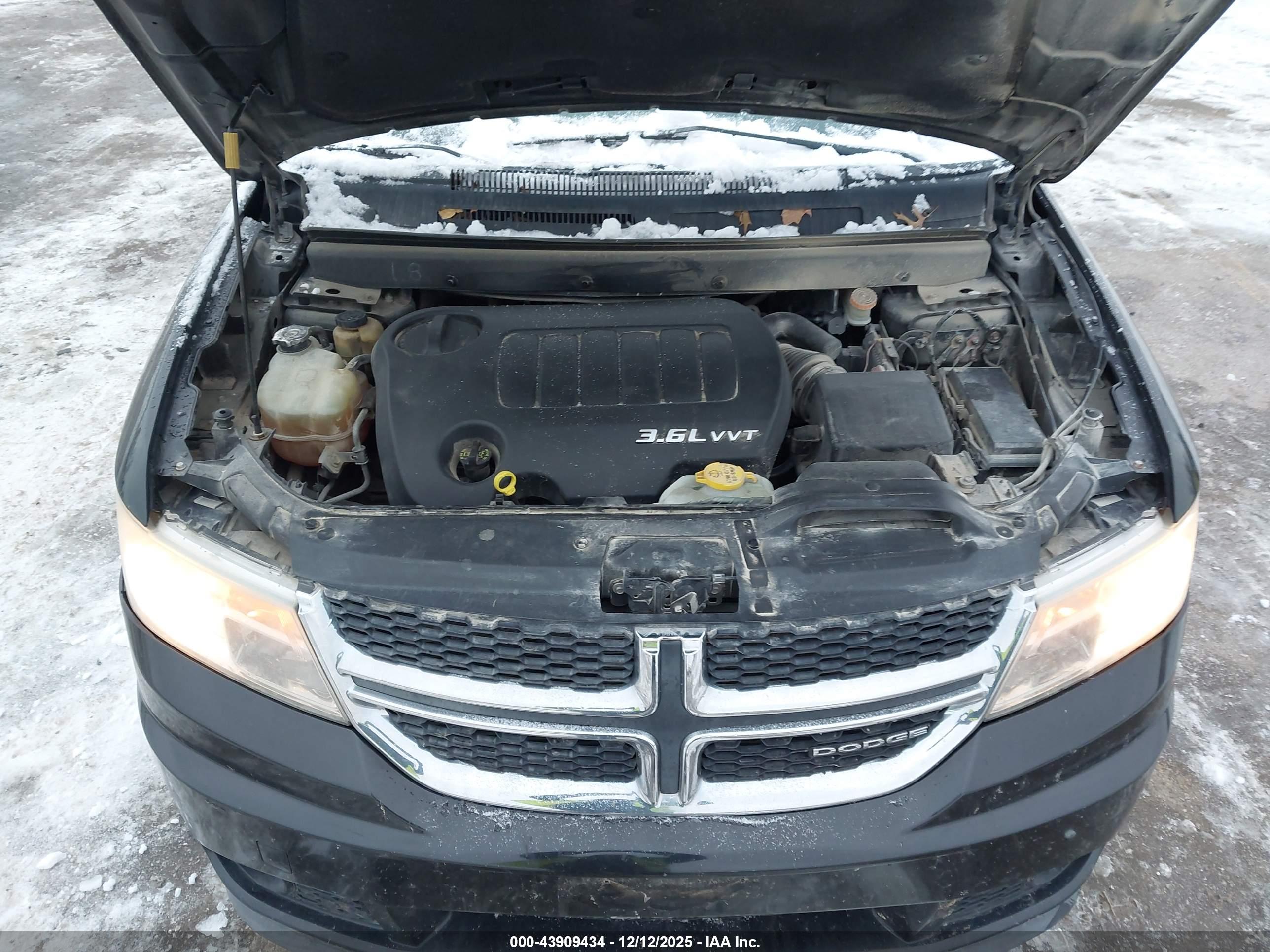 DODGE JOURNEY image 10
