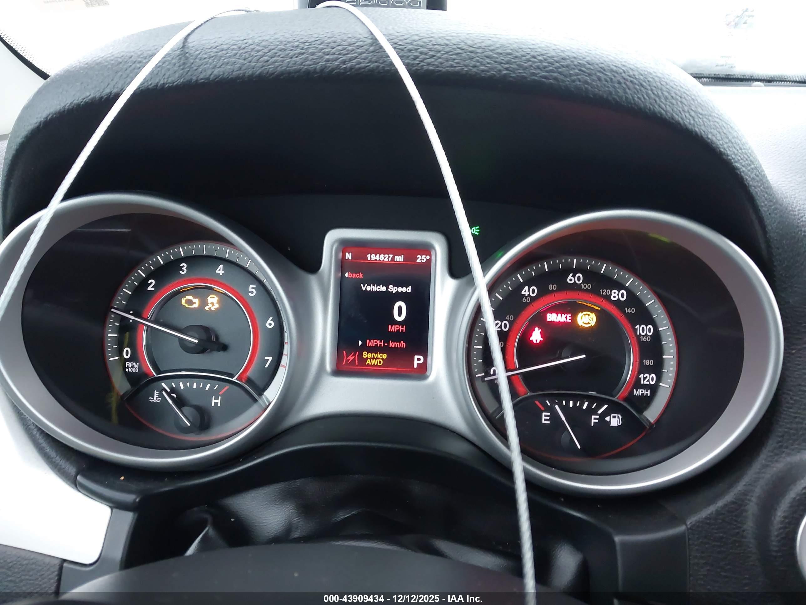 DODGE JOURNEY image 7