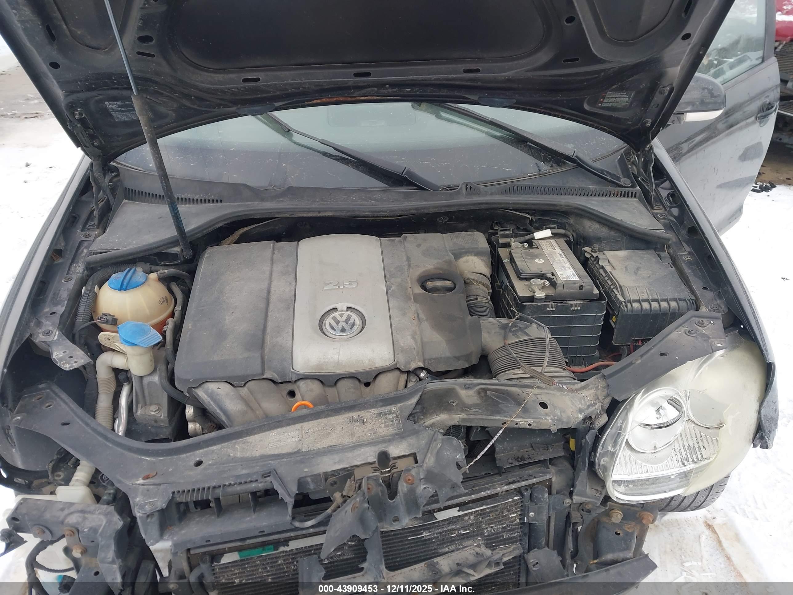 VOLKSWAGEN JETTA image 10