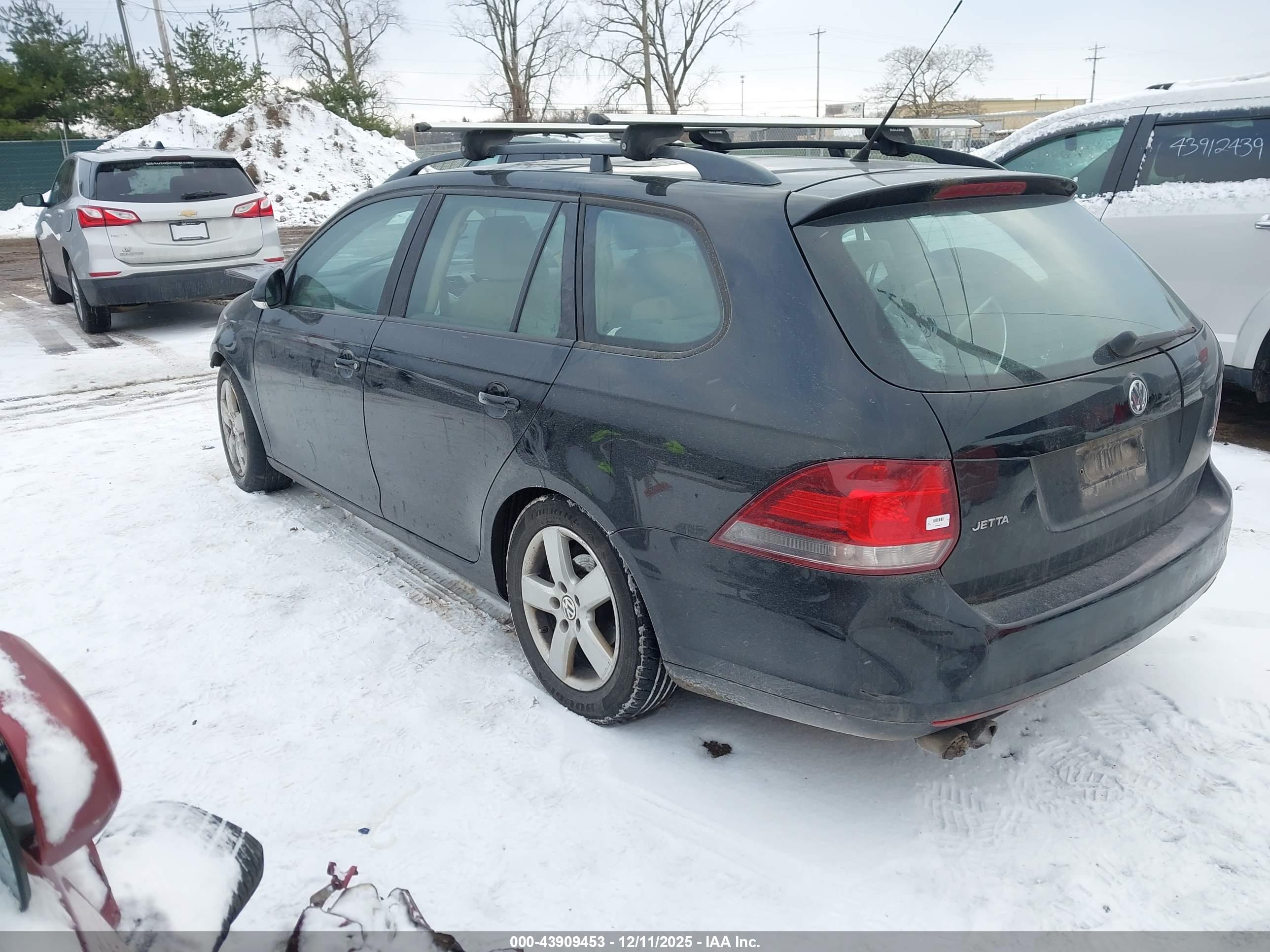 VOLKSWAGEN JETTA image 3