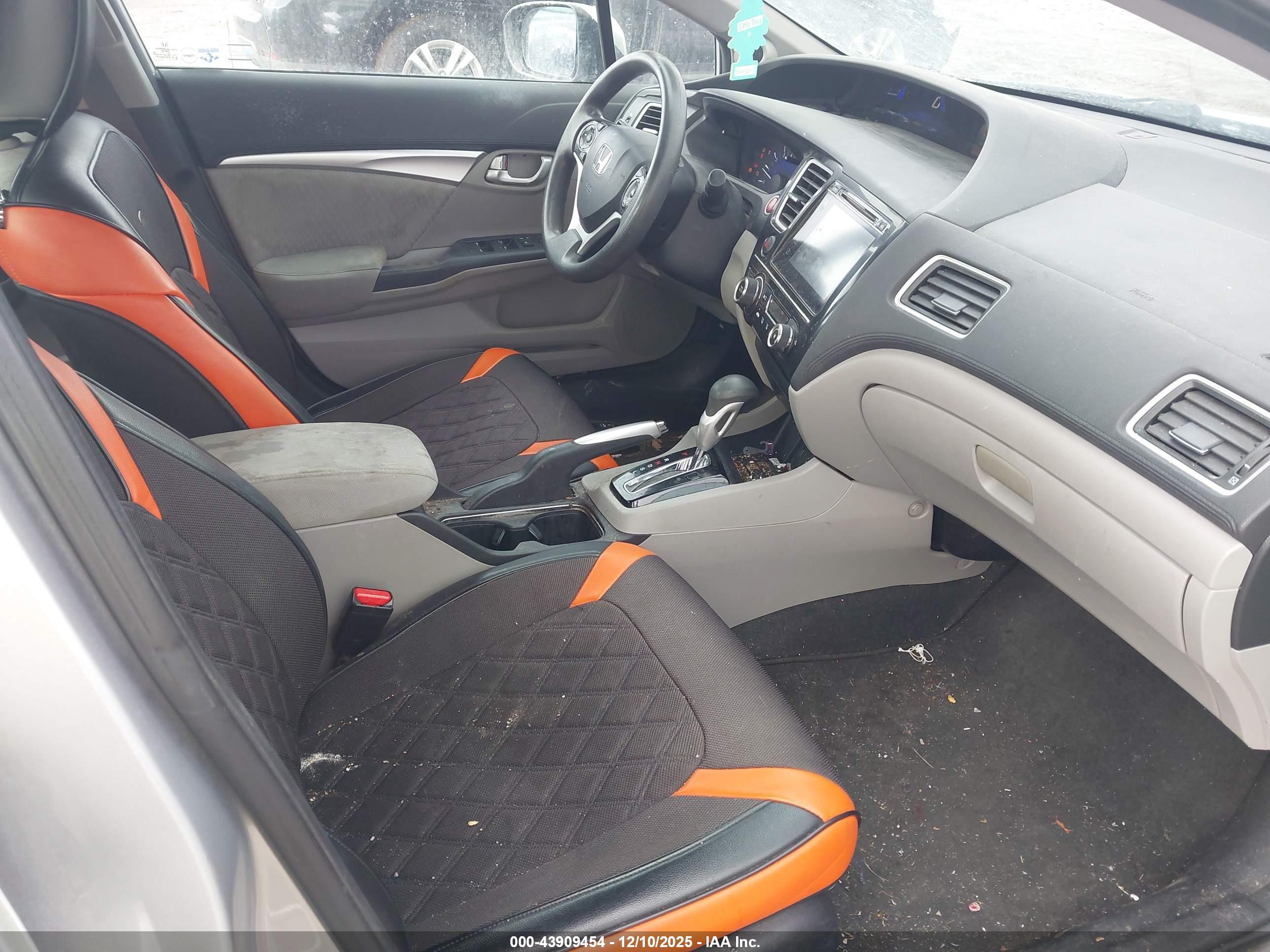 HONDA CIVIC image 5