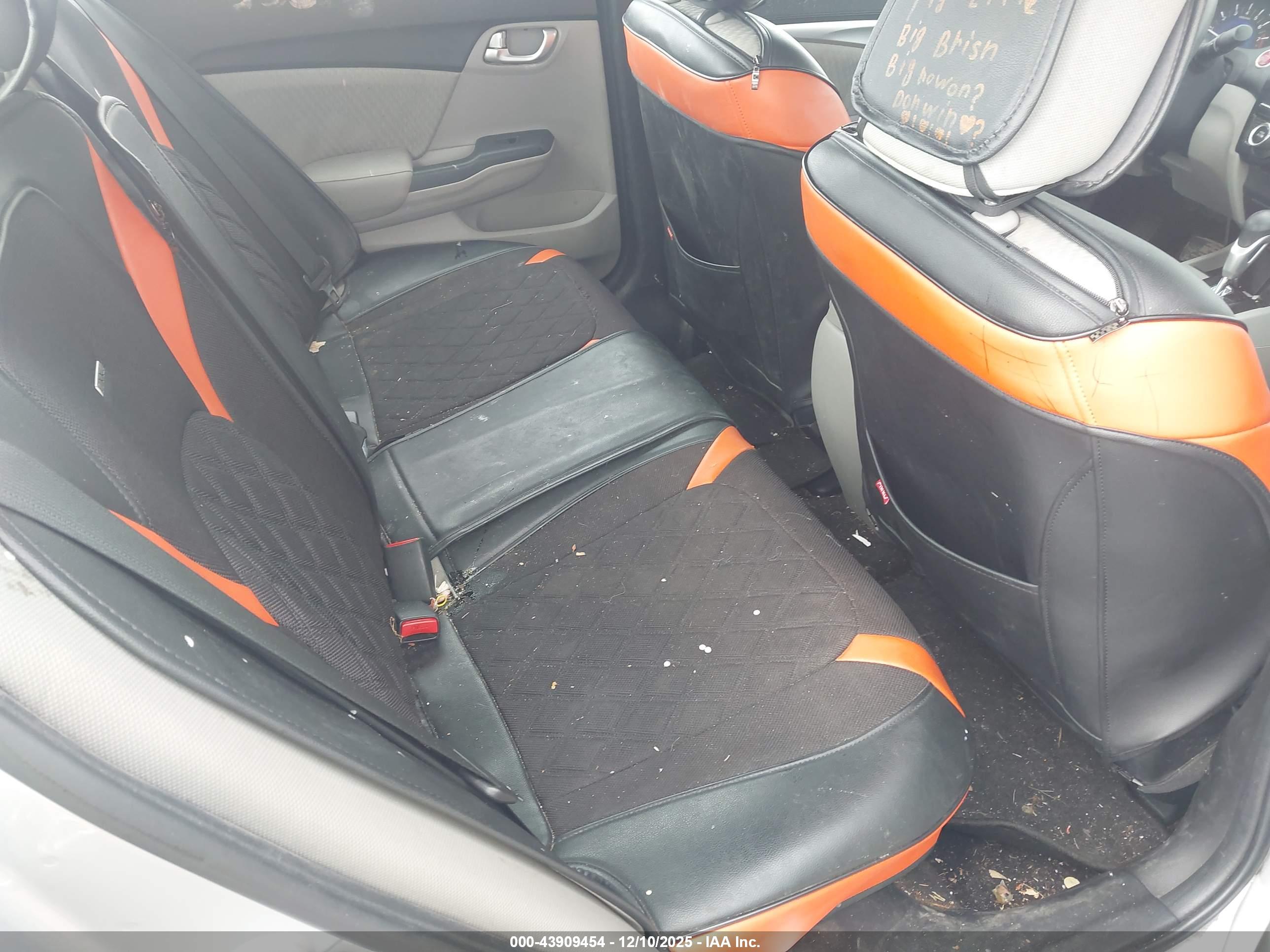 HONDA CIVIC image 8