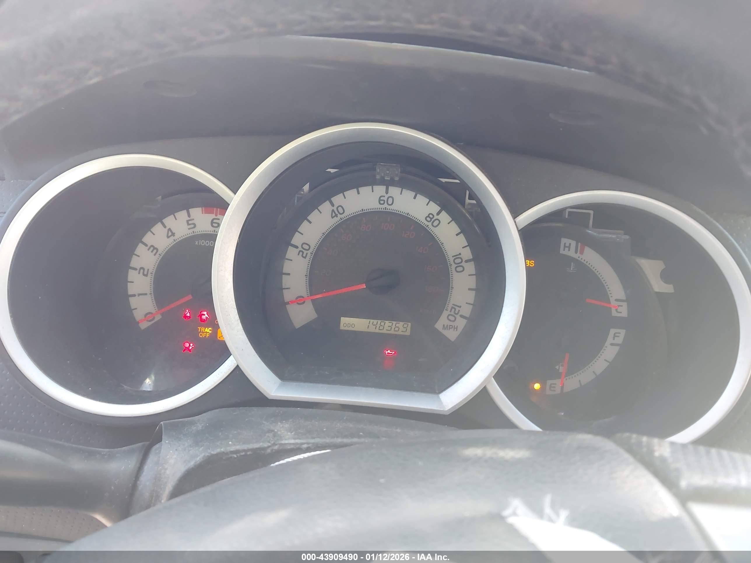 TOYOTA TACOMA image 7