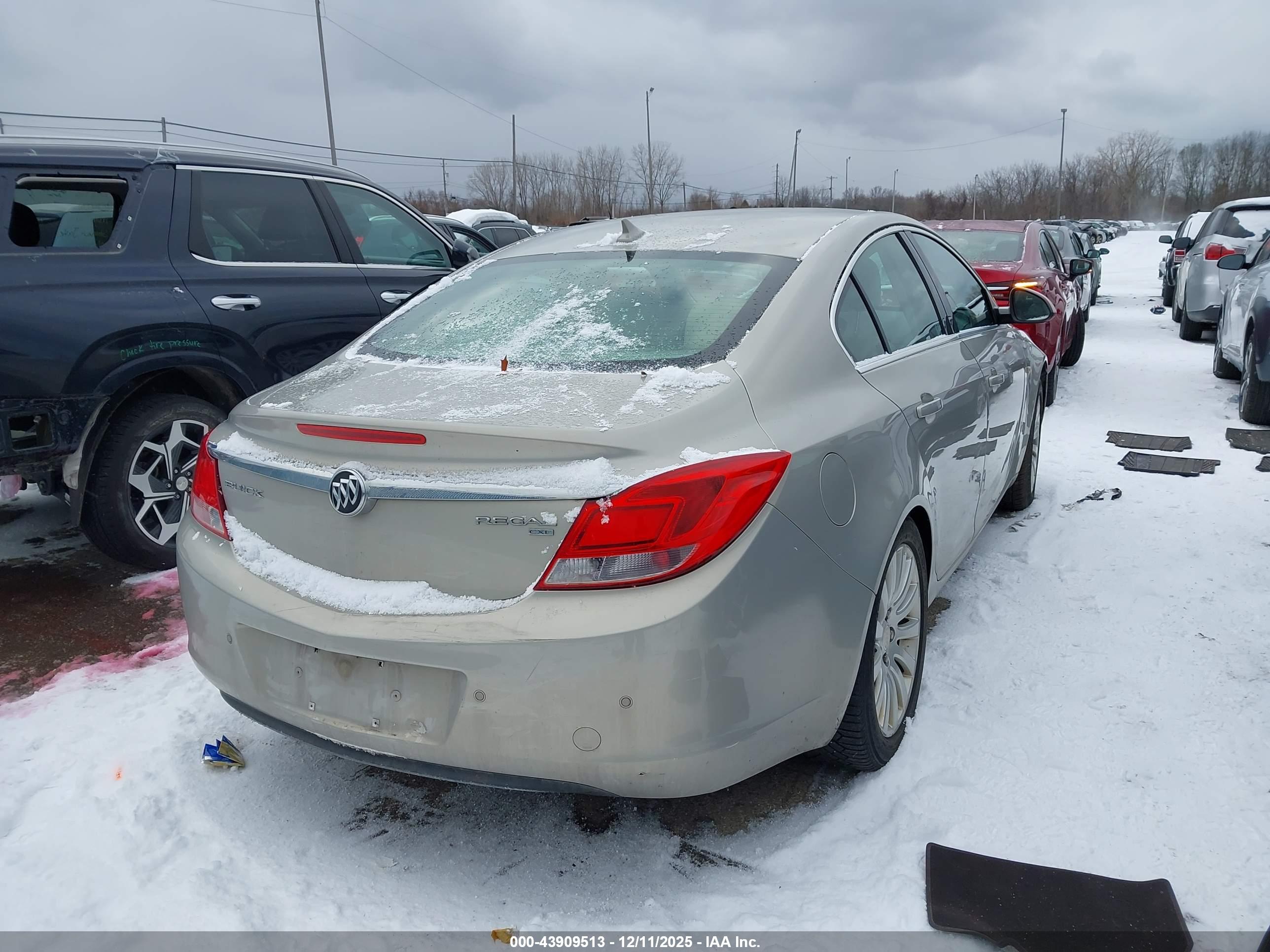 BUICK REGAL image 4