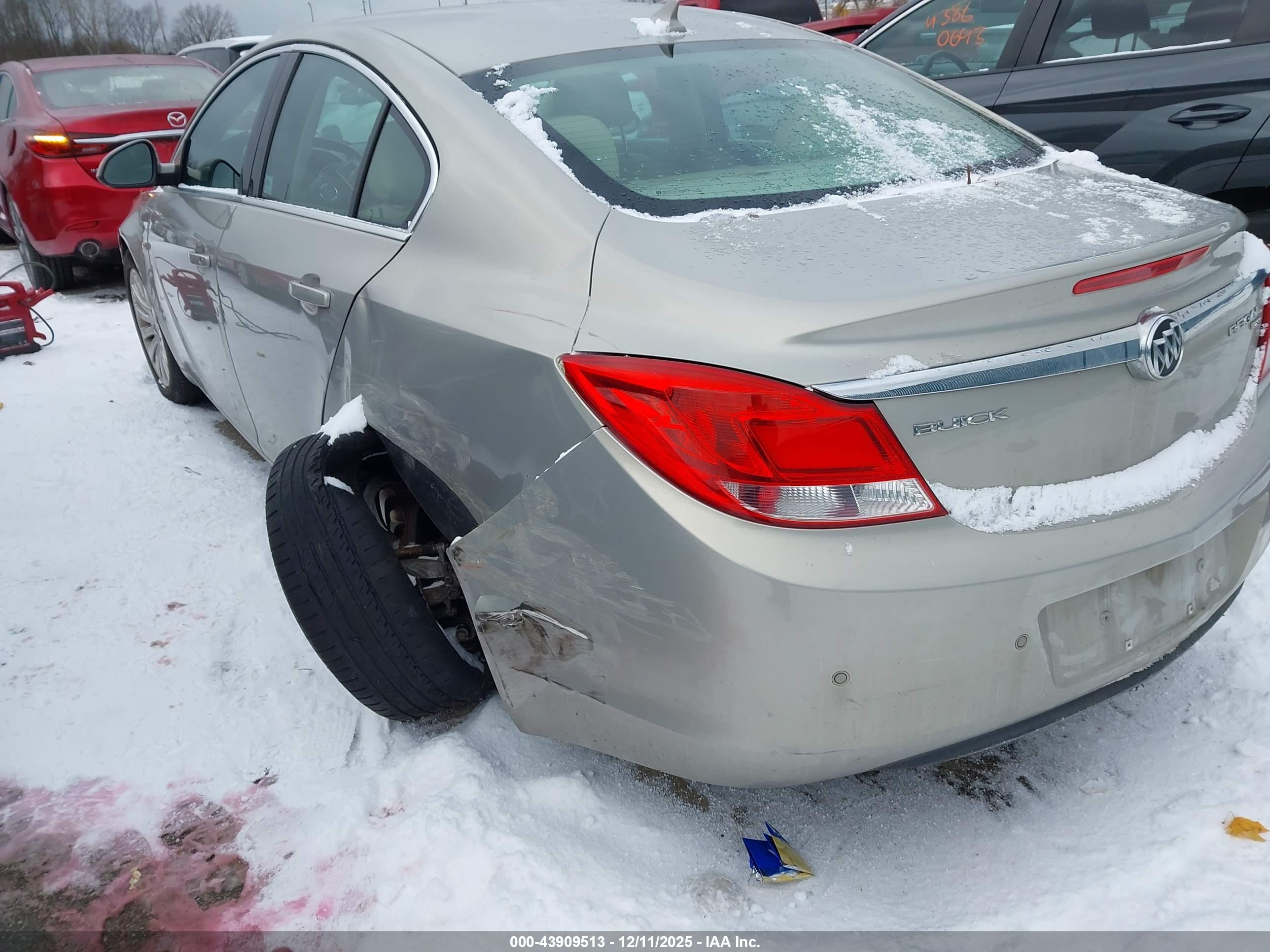 BUICK REGAL image 6