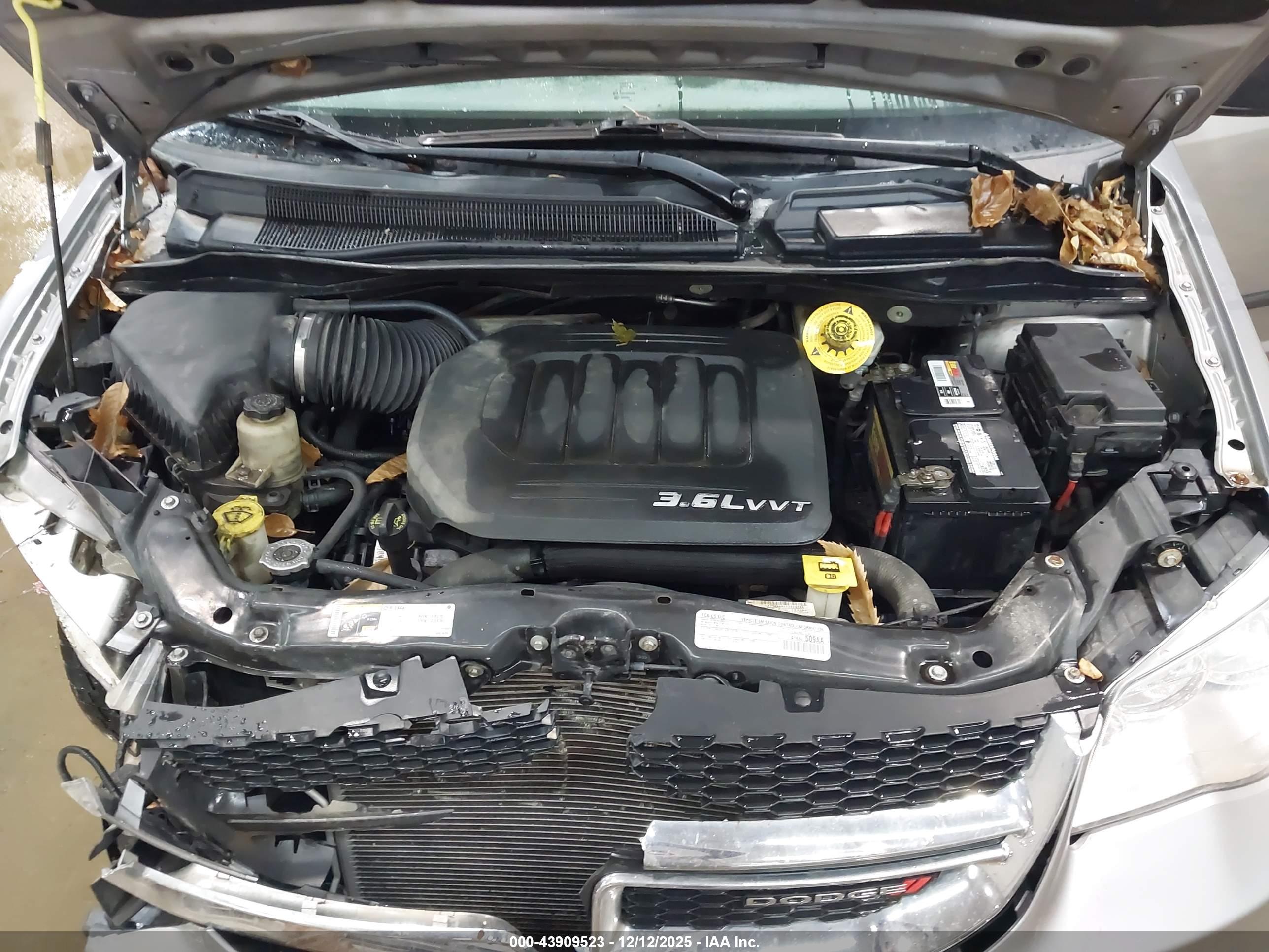 DODGE GRAND image 10