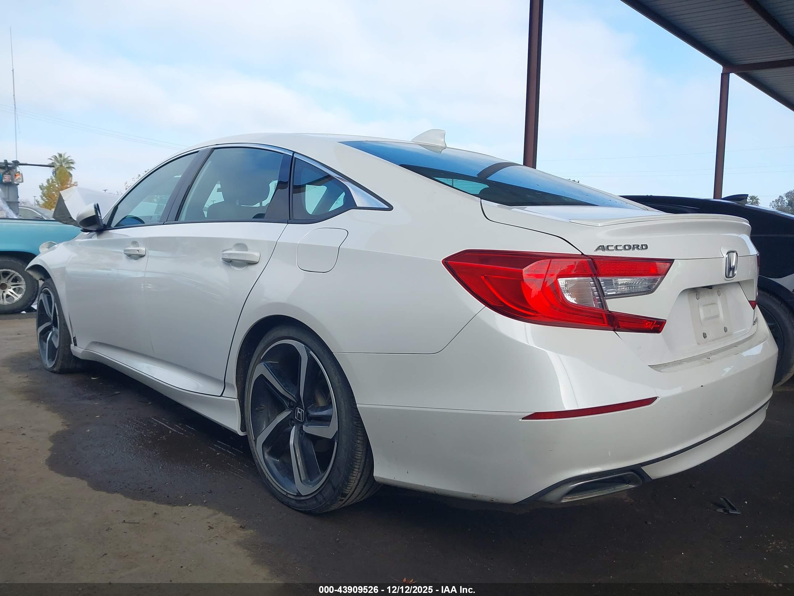 HONDA ACCORD image 3