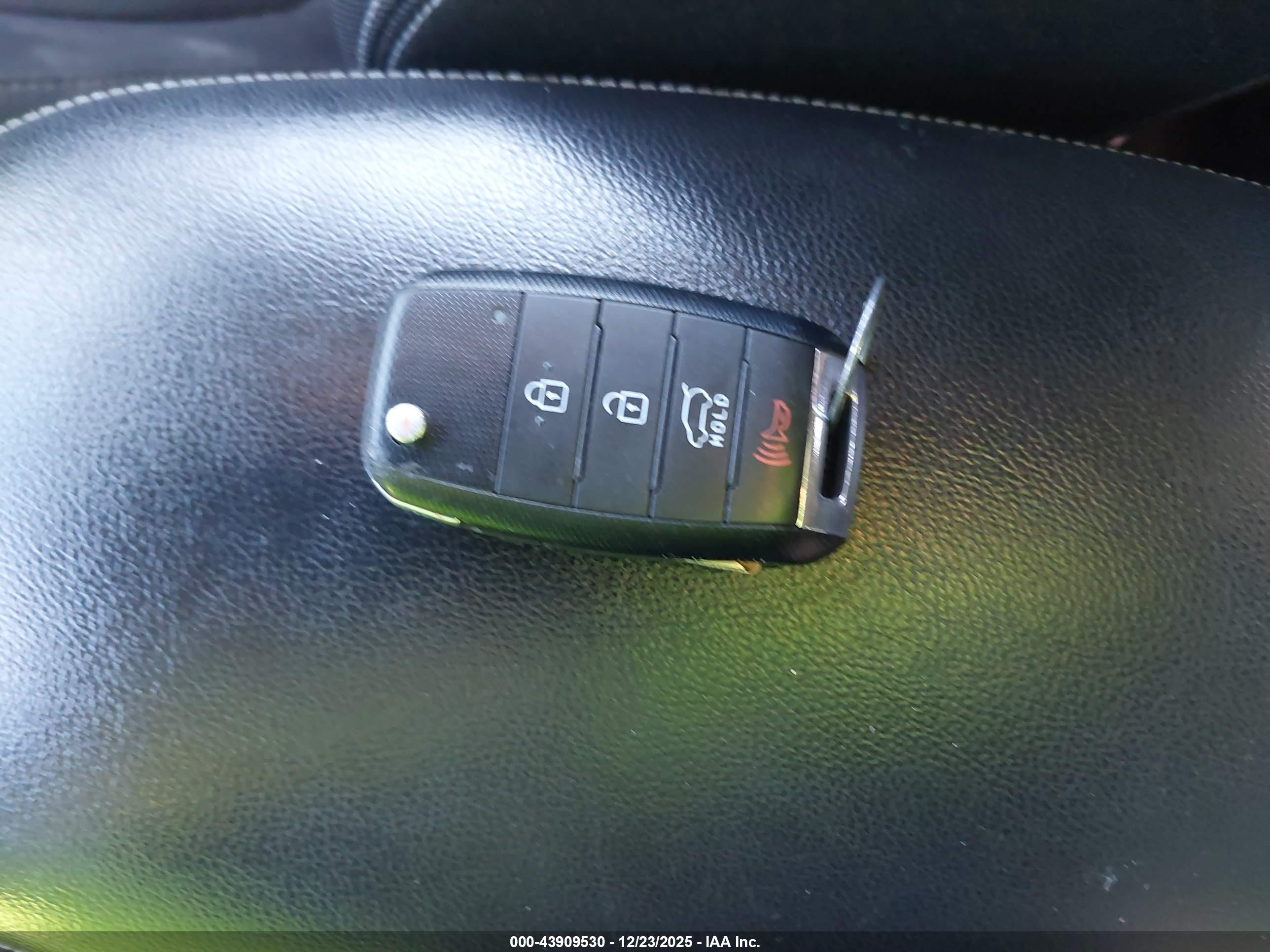 KIA SOUL image 11