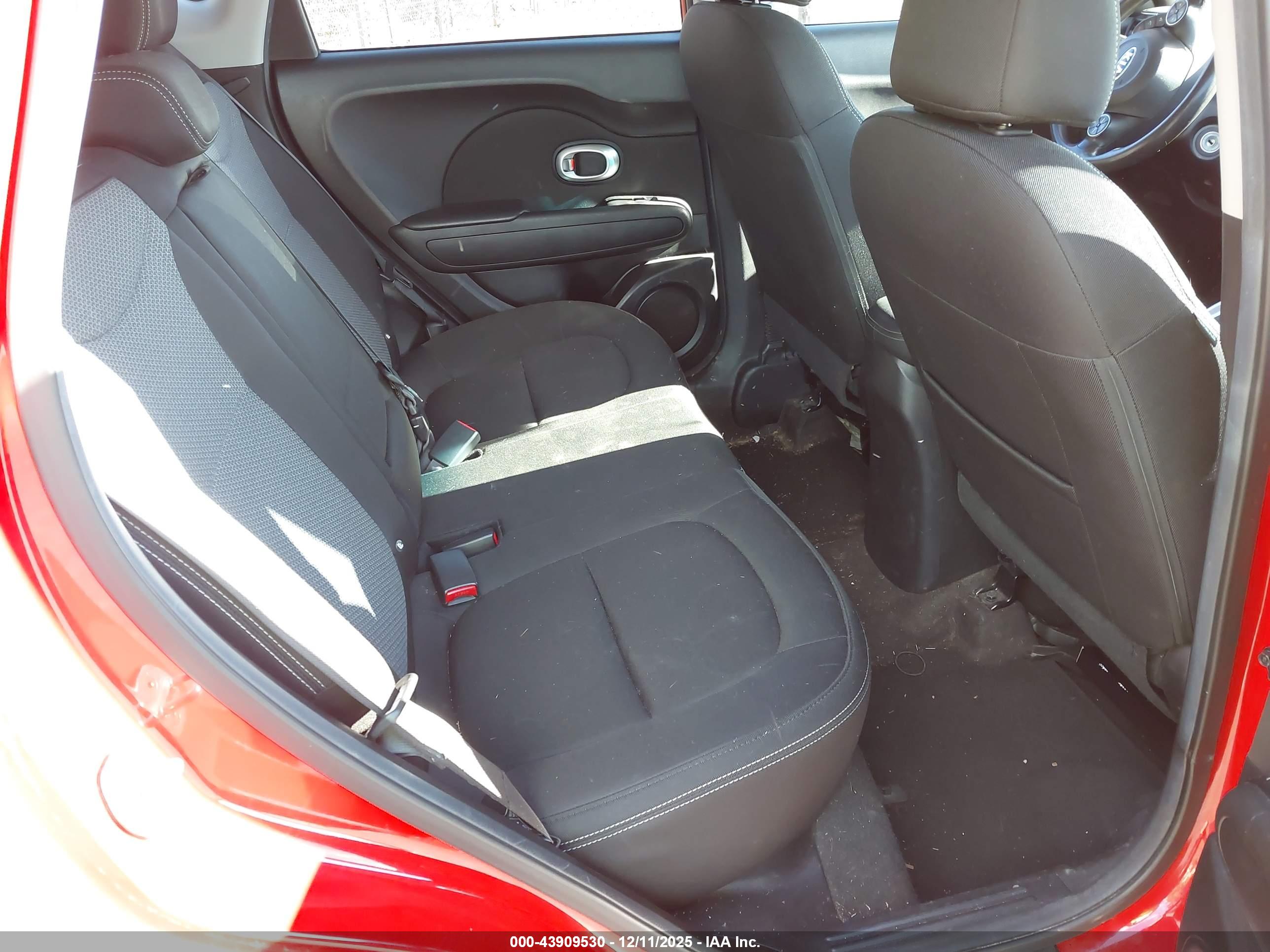 KIA SOUL image 8