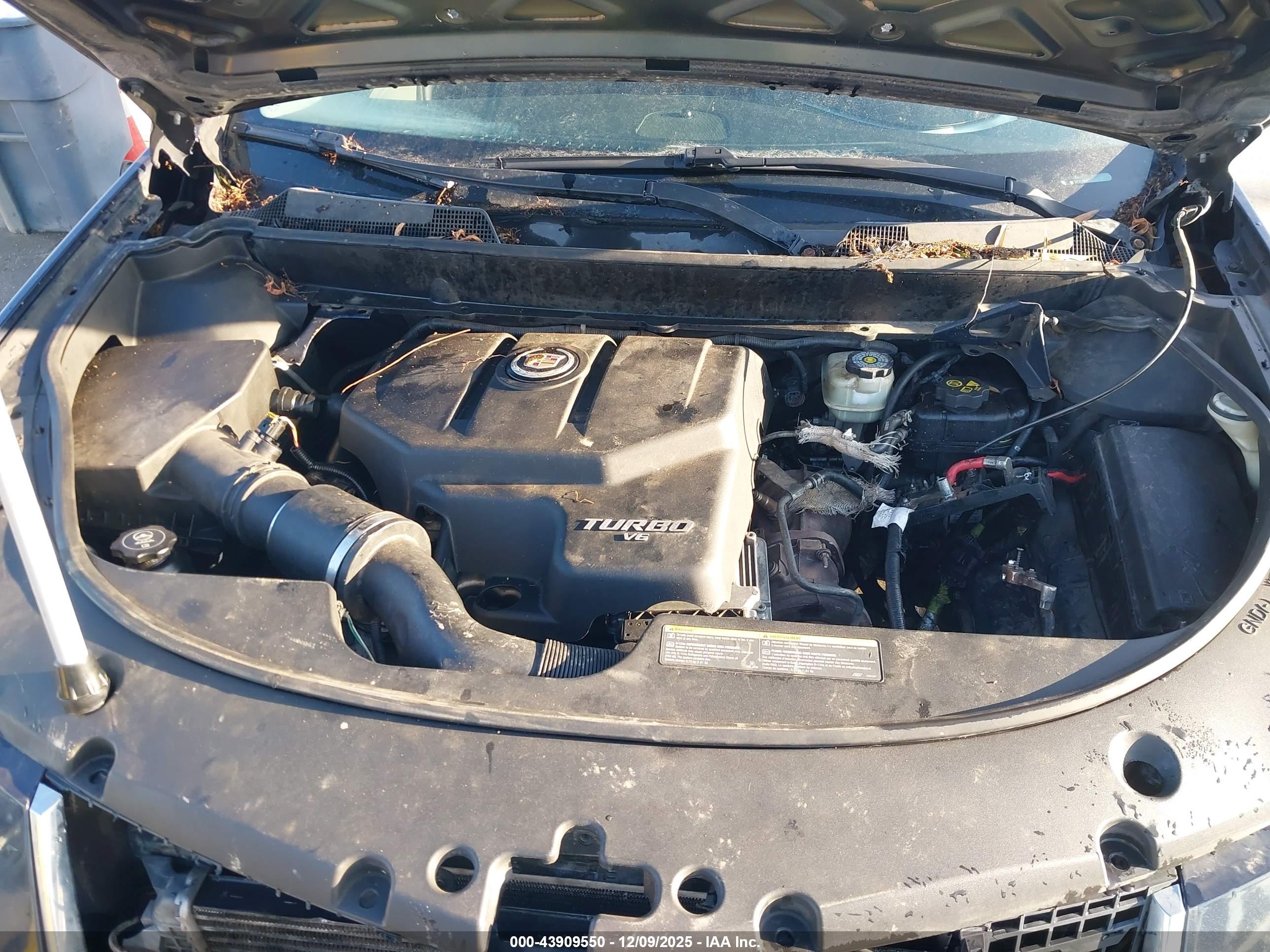 CADILLAC SRX image 10