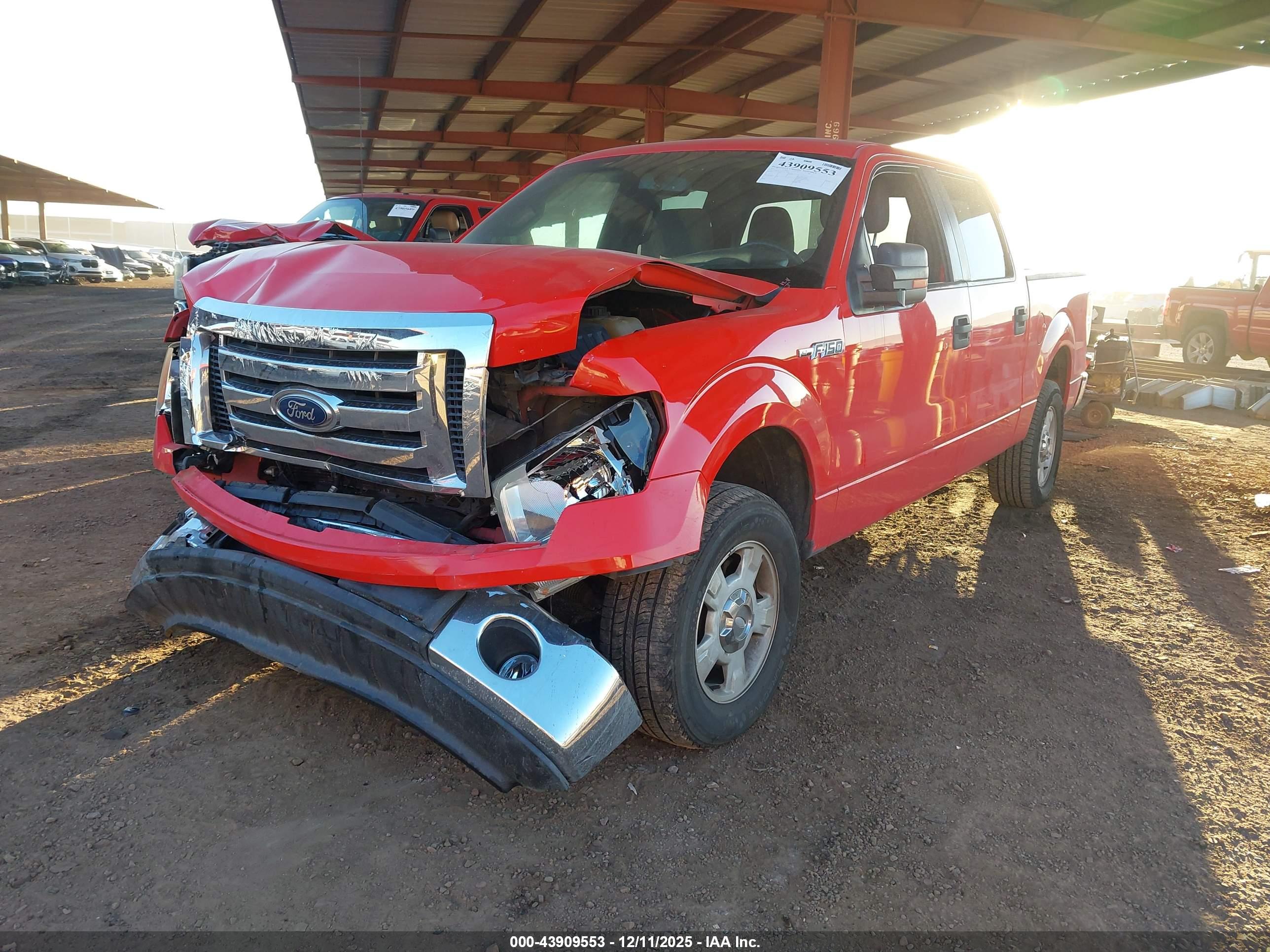 FORD F-150 image 2