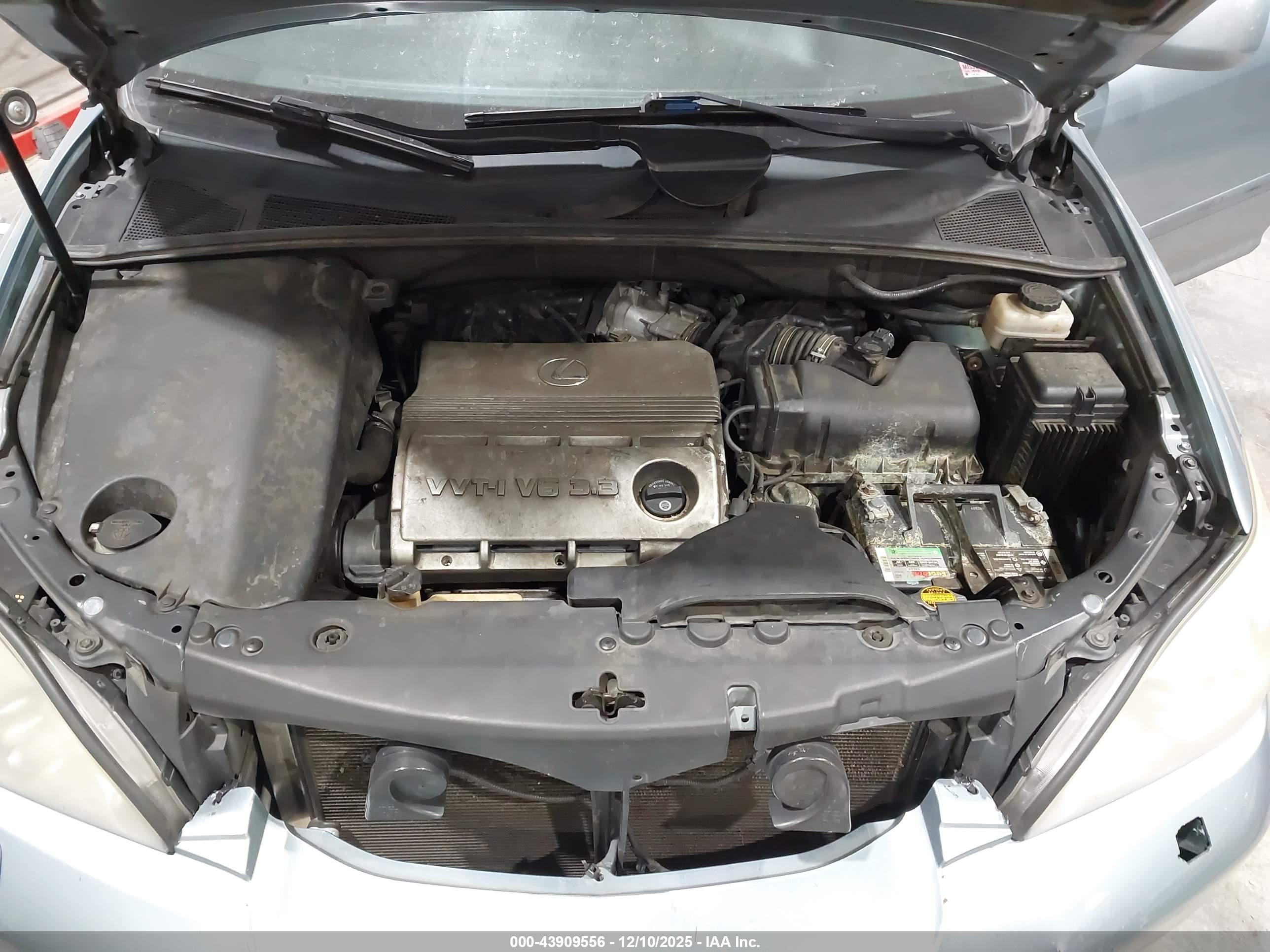 LEXUS RX image 10