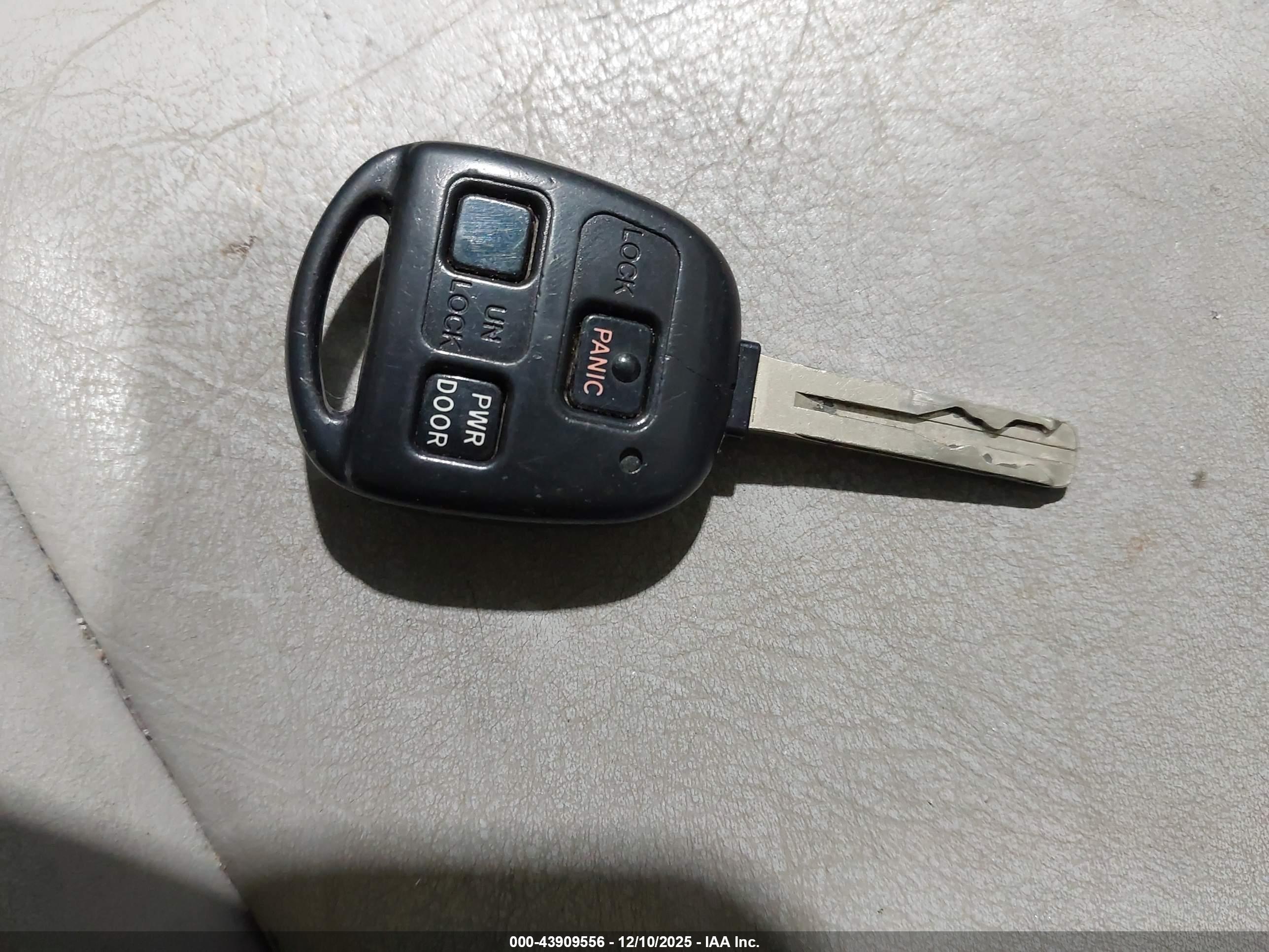 LEXUS RX image 11