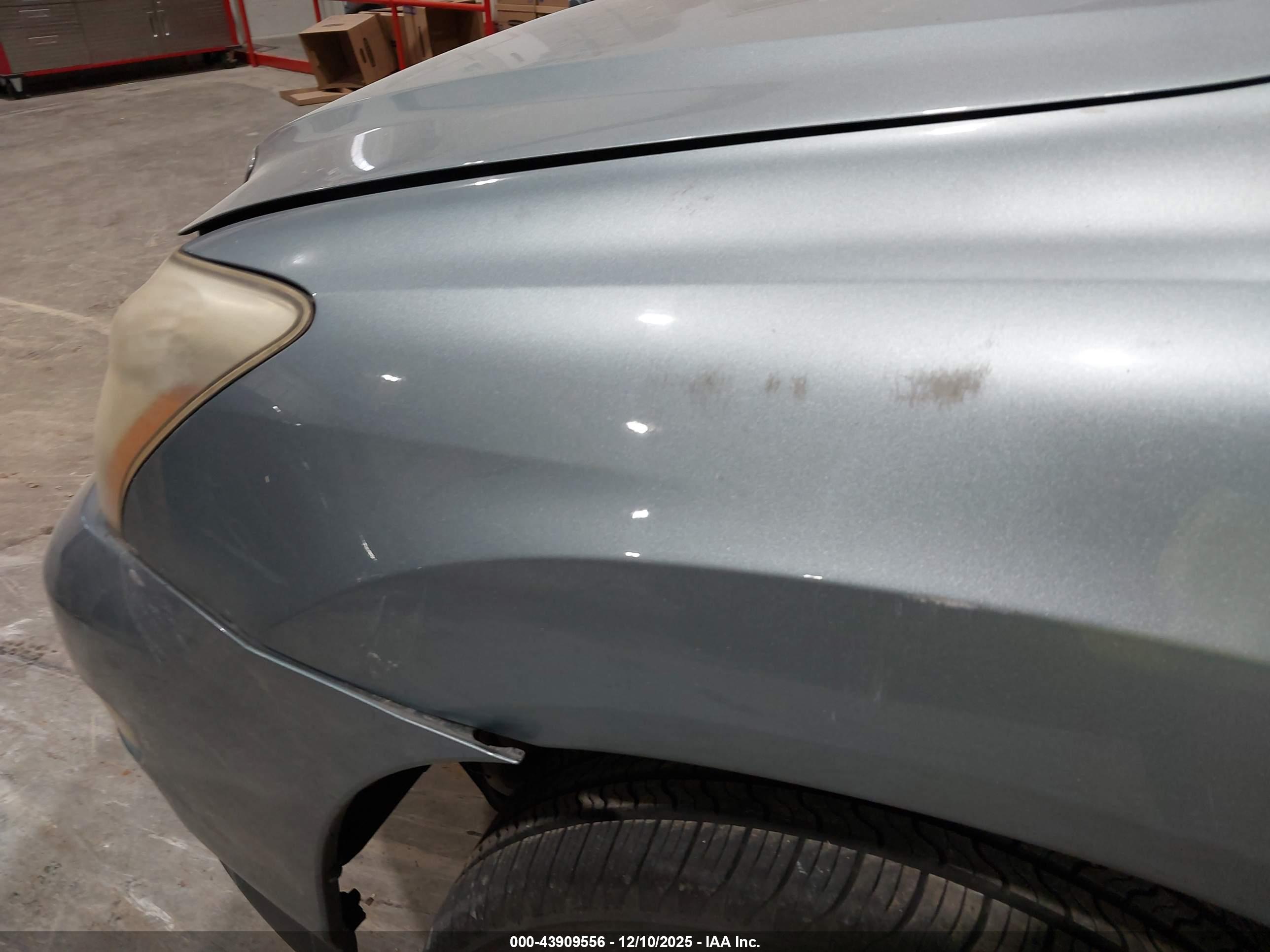 LEXUS RX image 6