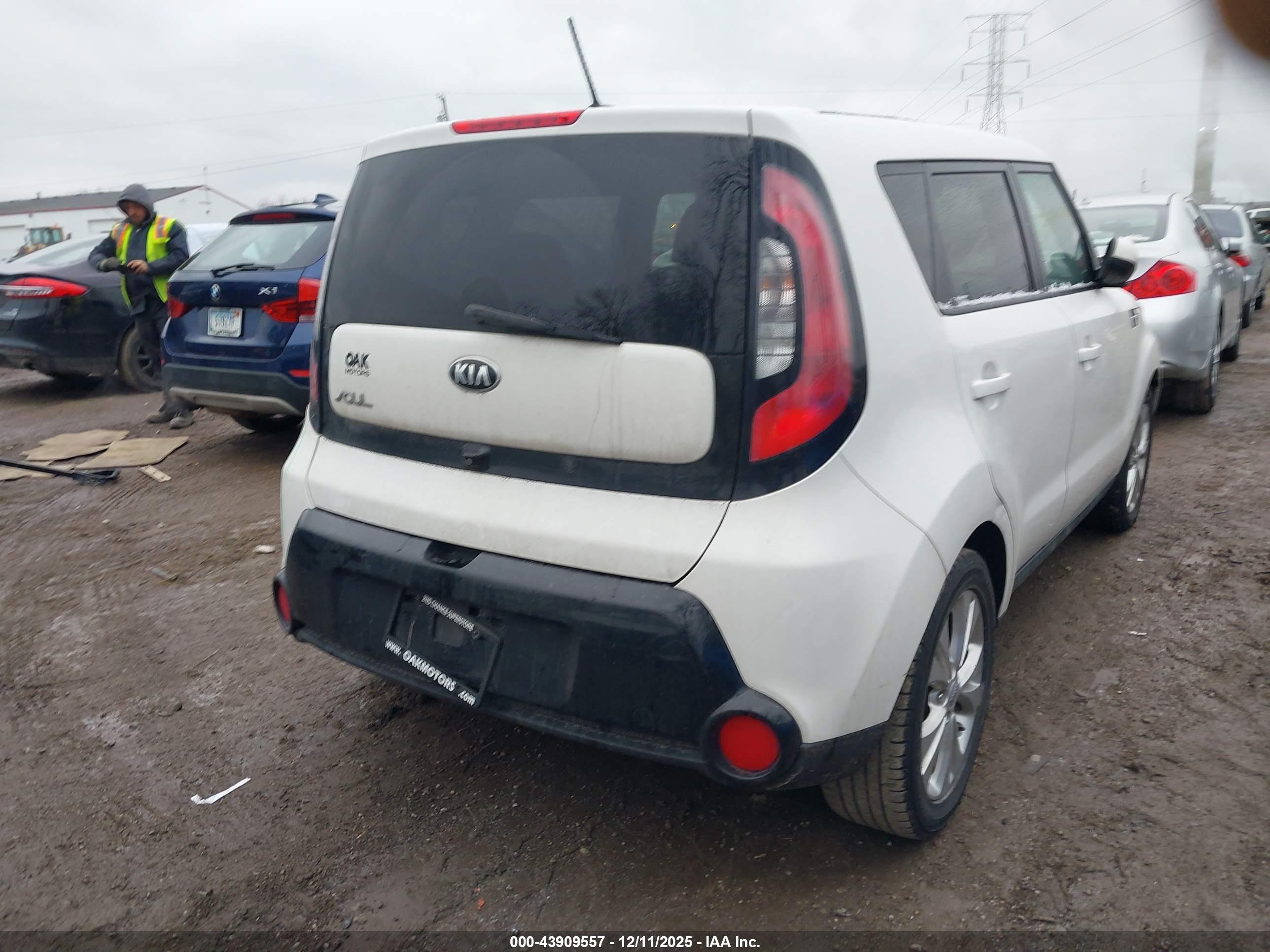 KIA SOUL image 4
