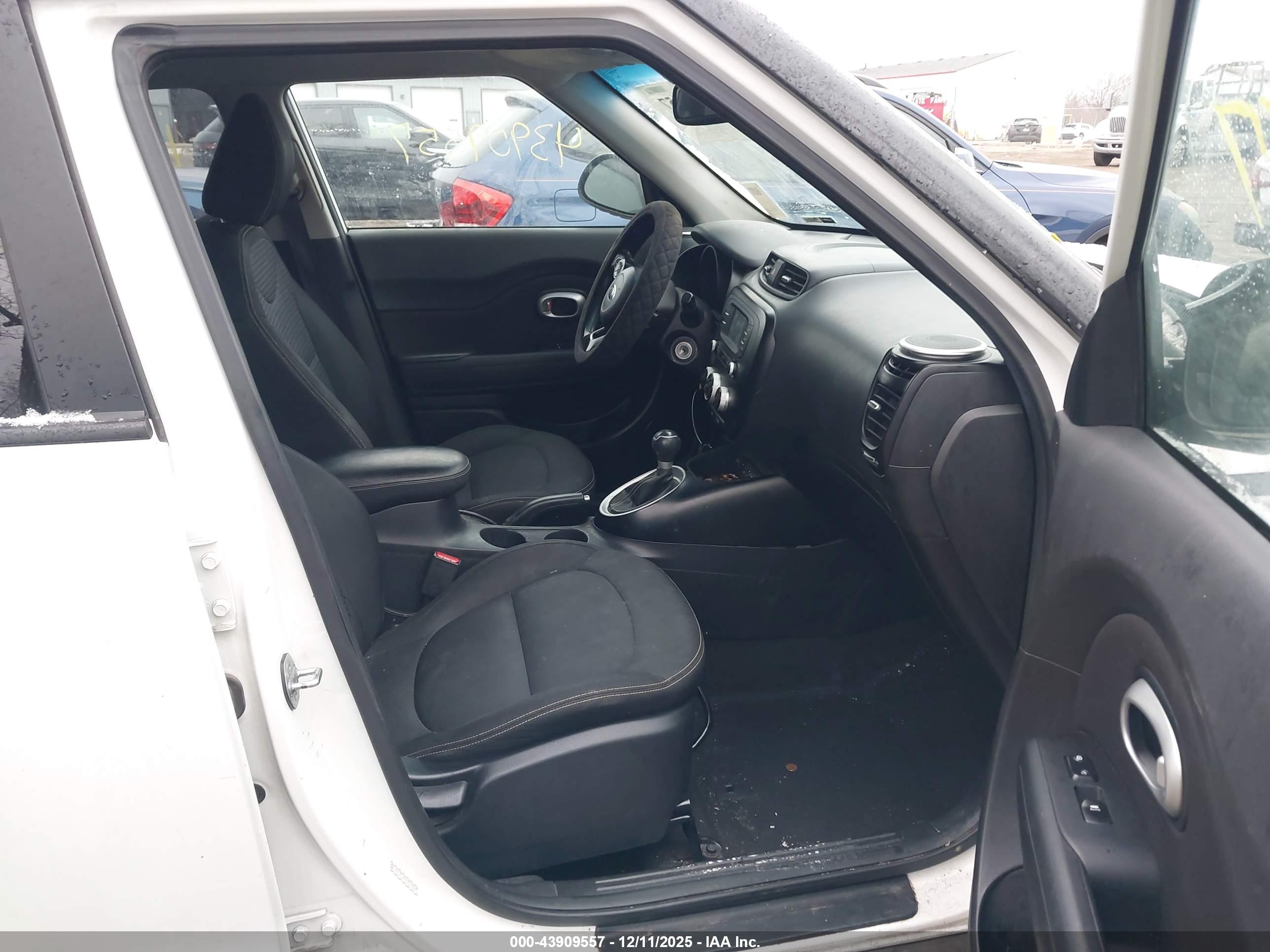 KIA SOUL image 5