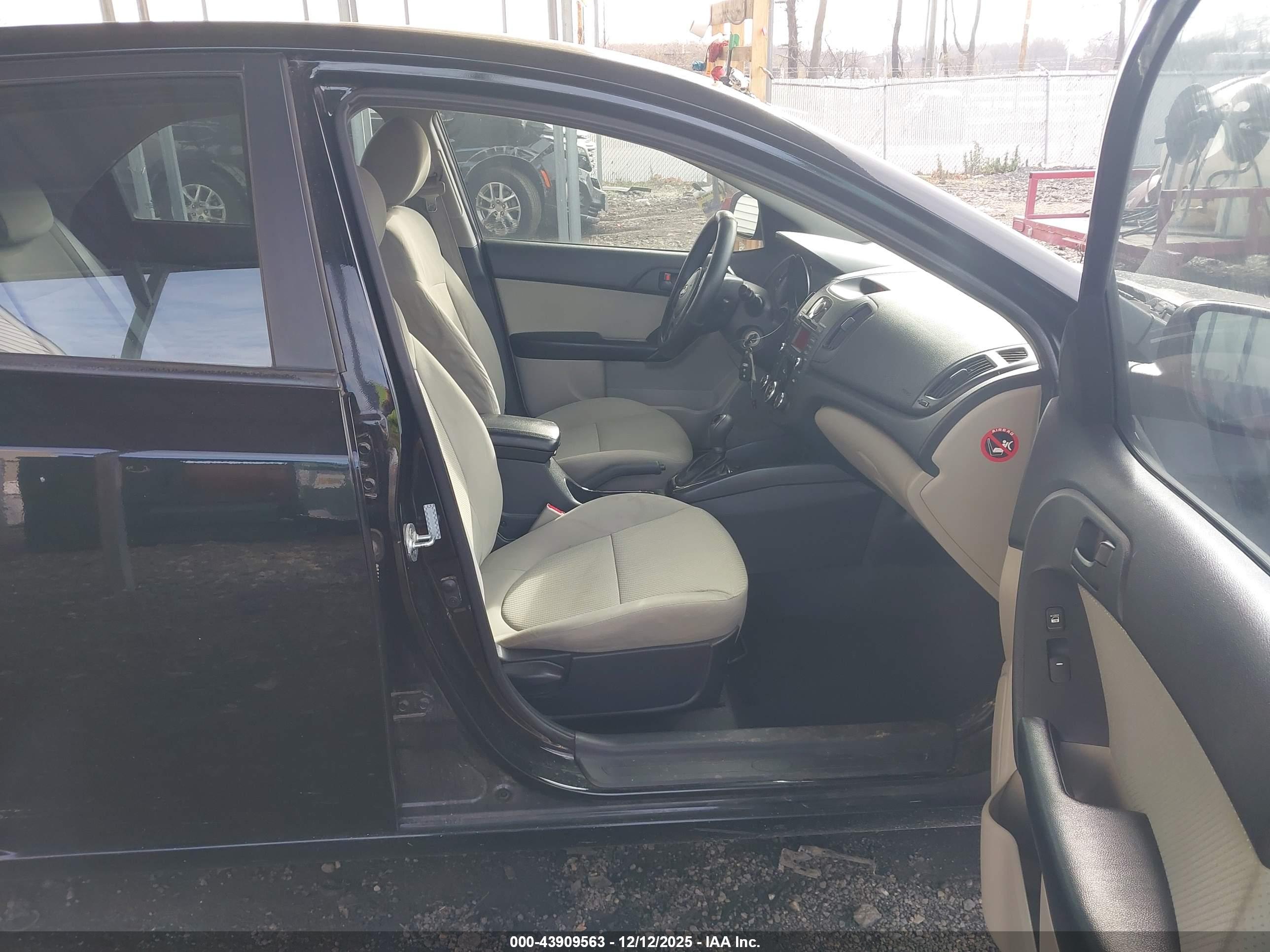 KIA FORTE image 5