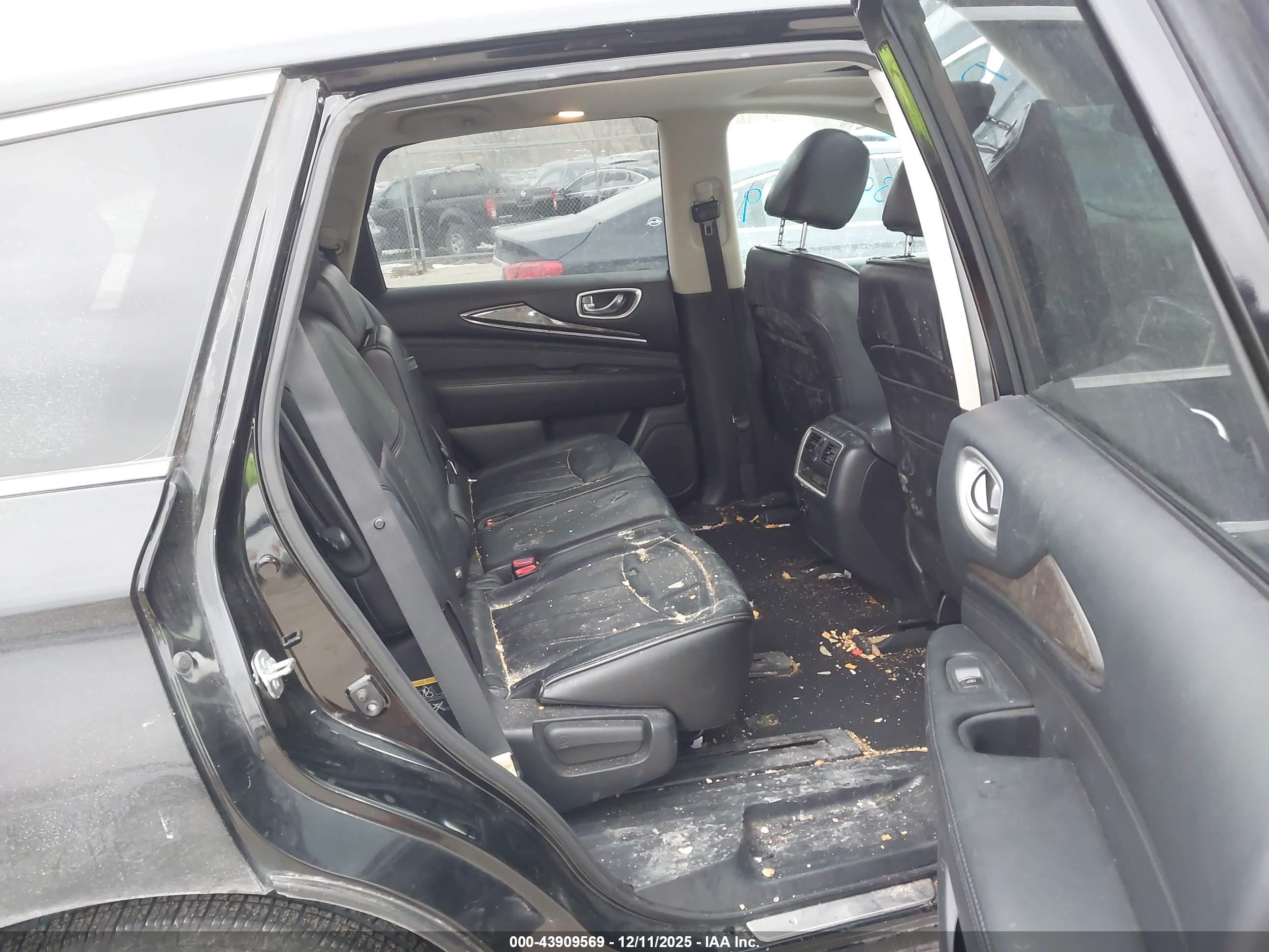 INFINITI QX60 image 8