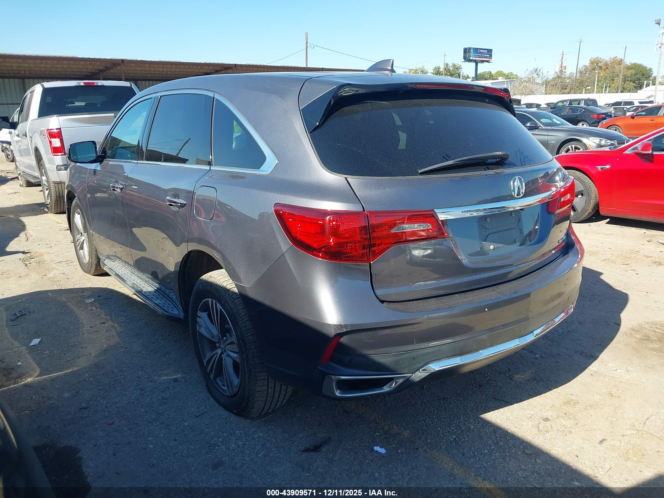 ACURA MDX image 3