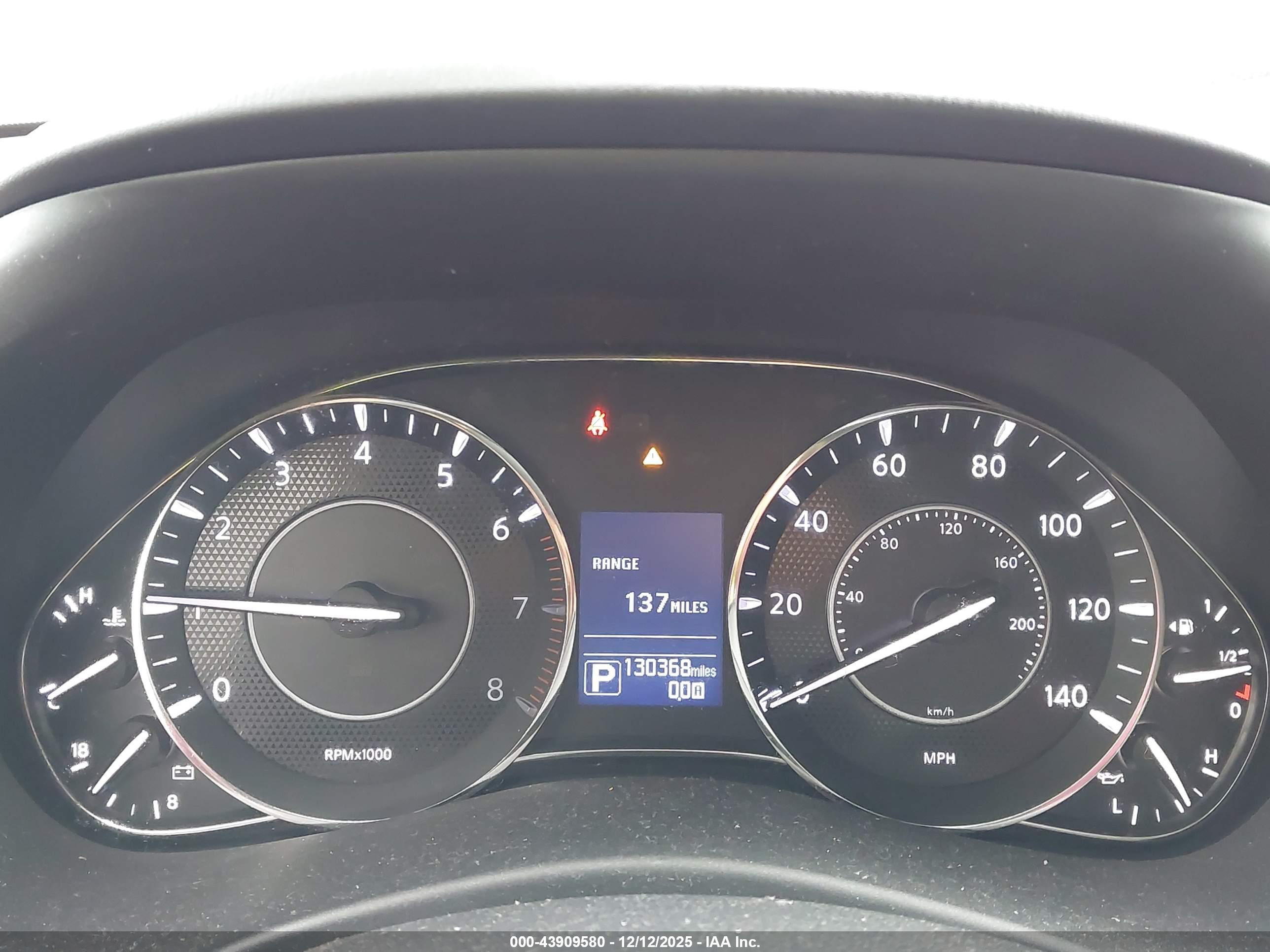 NISSAN ARMADA image 7