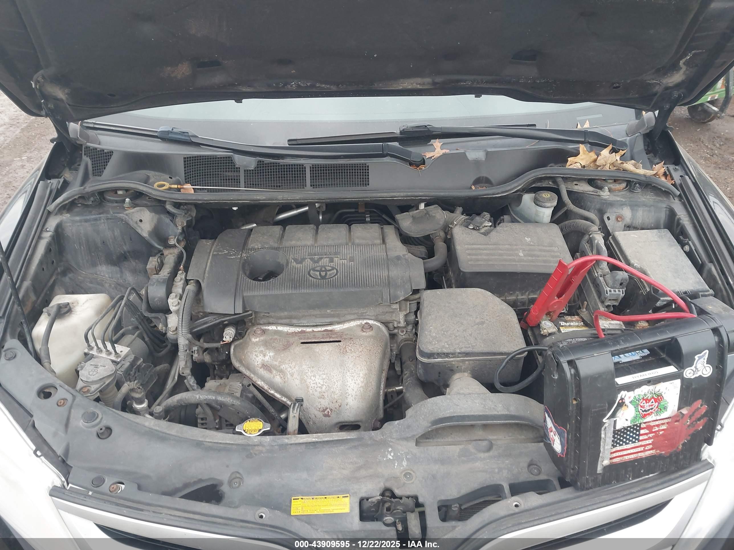 TOYOTA VENZA image 10
