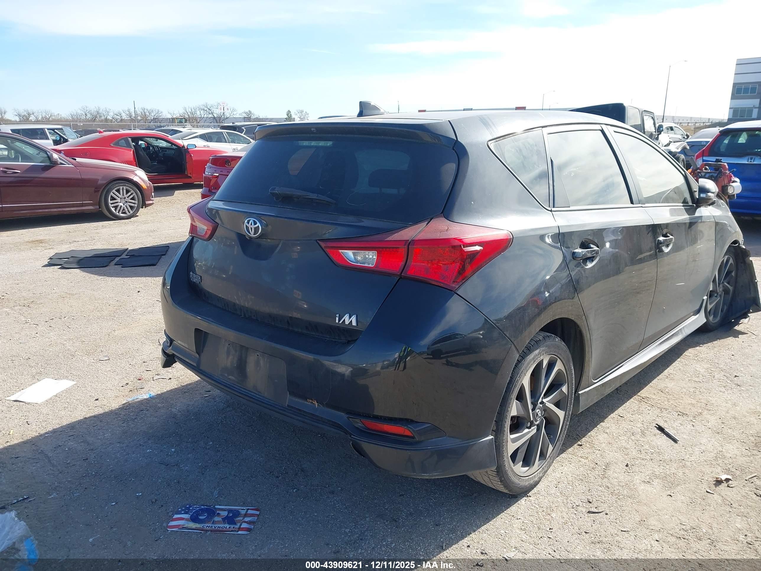 TOYOTA COROLLA image 4