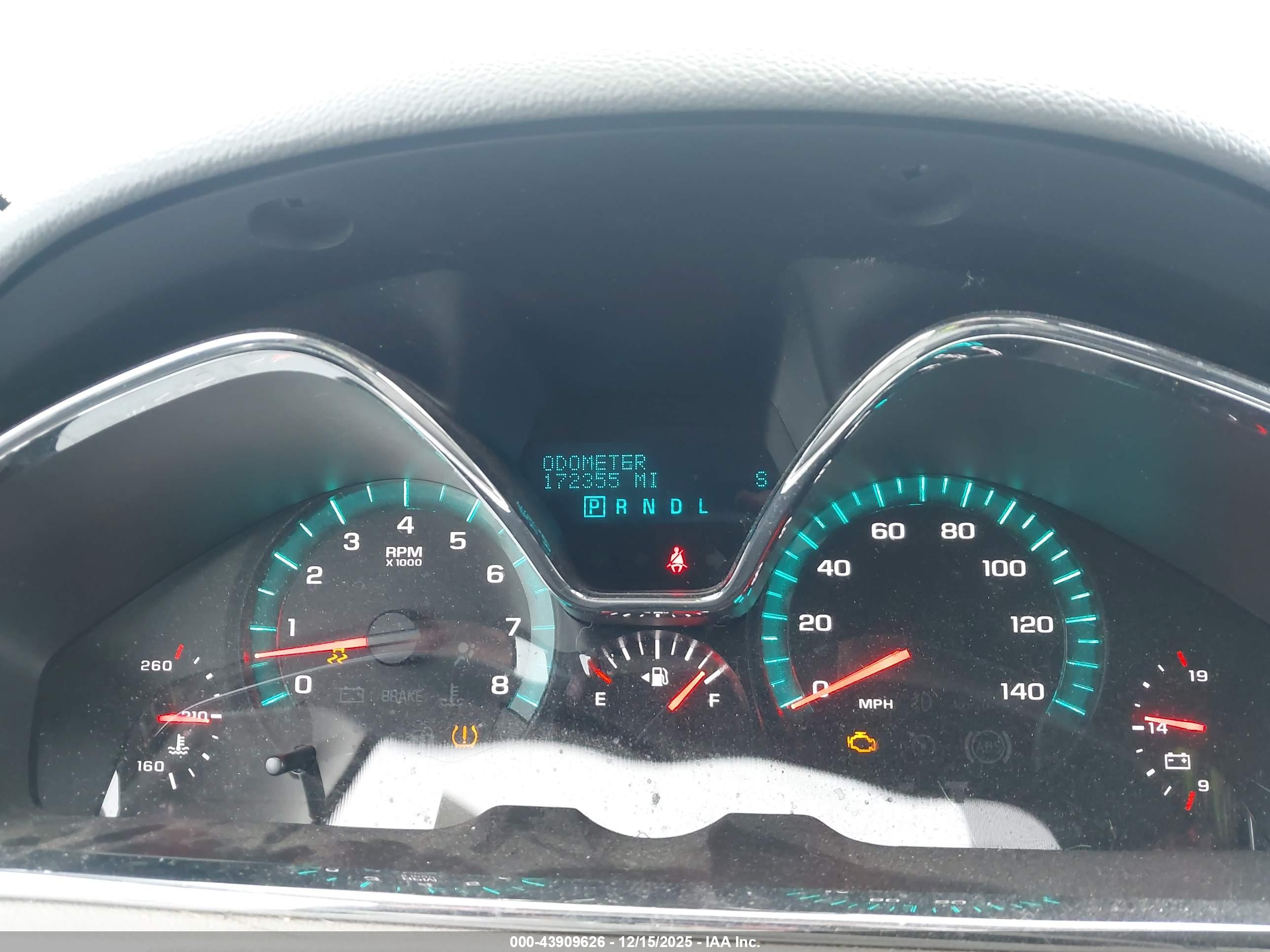 CHEVROLET TRAVERSE image 7