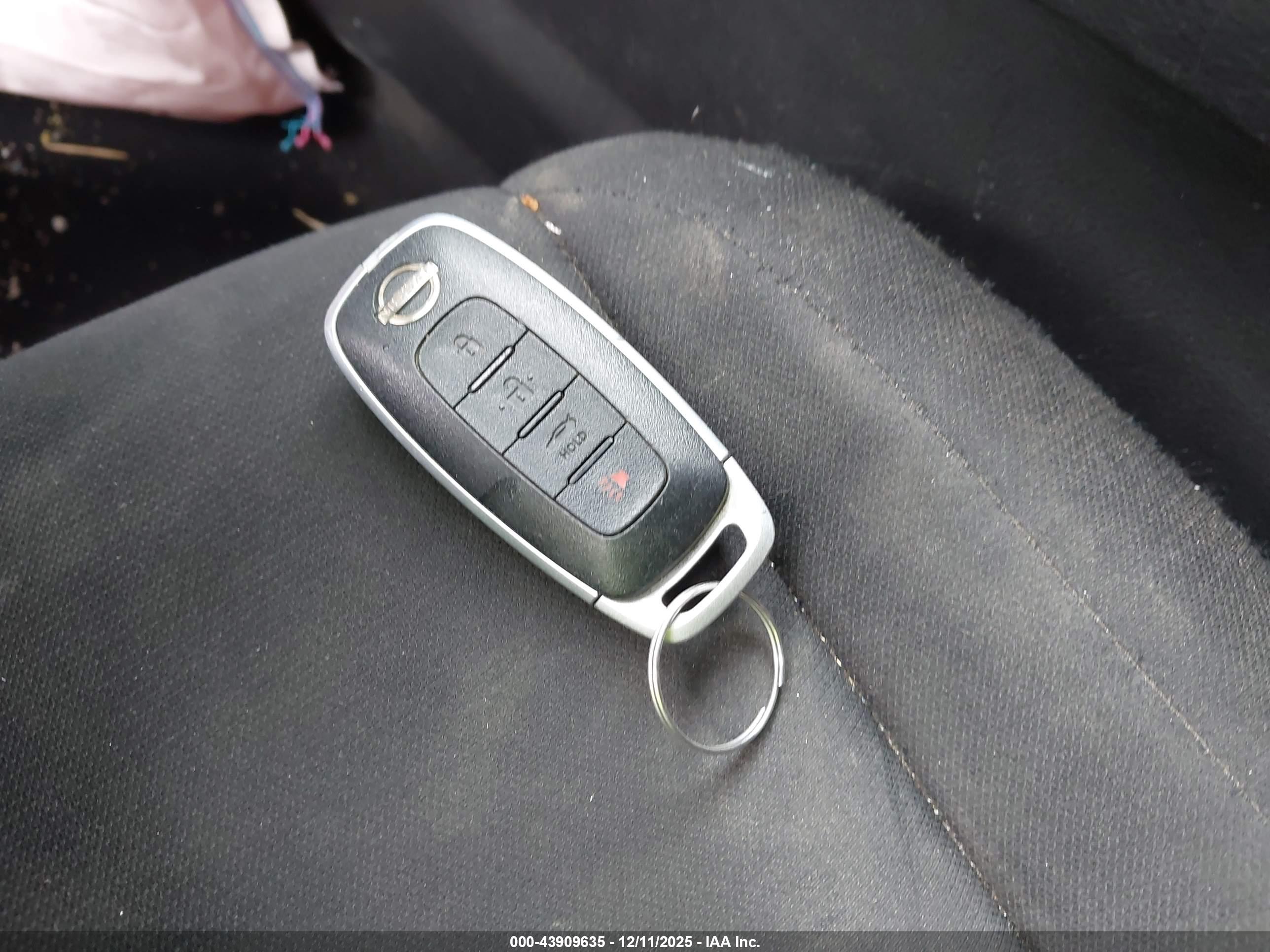 NISSAN SENTRA image 11