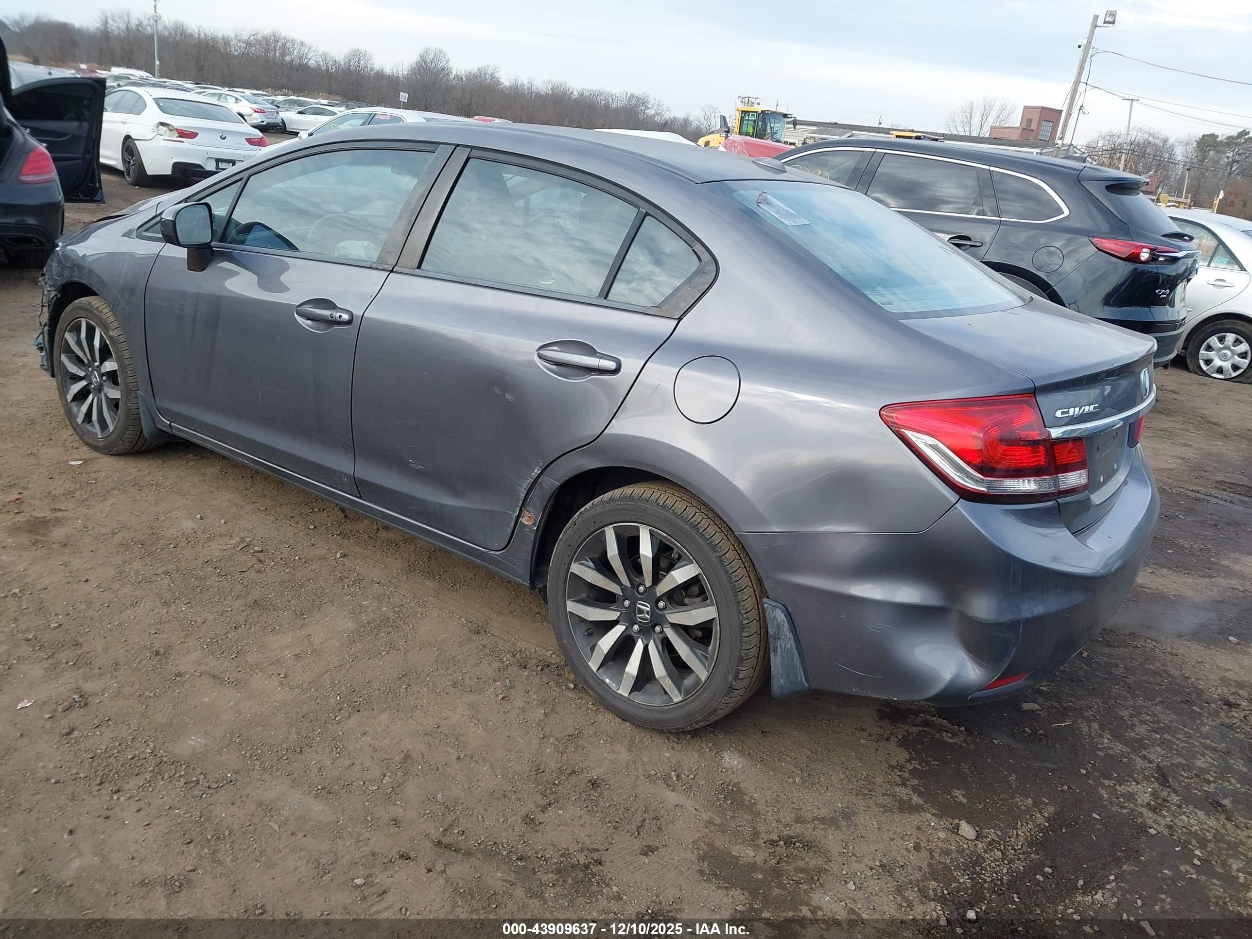 HONDA CIVIC image 3