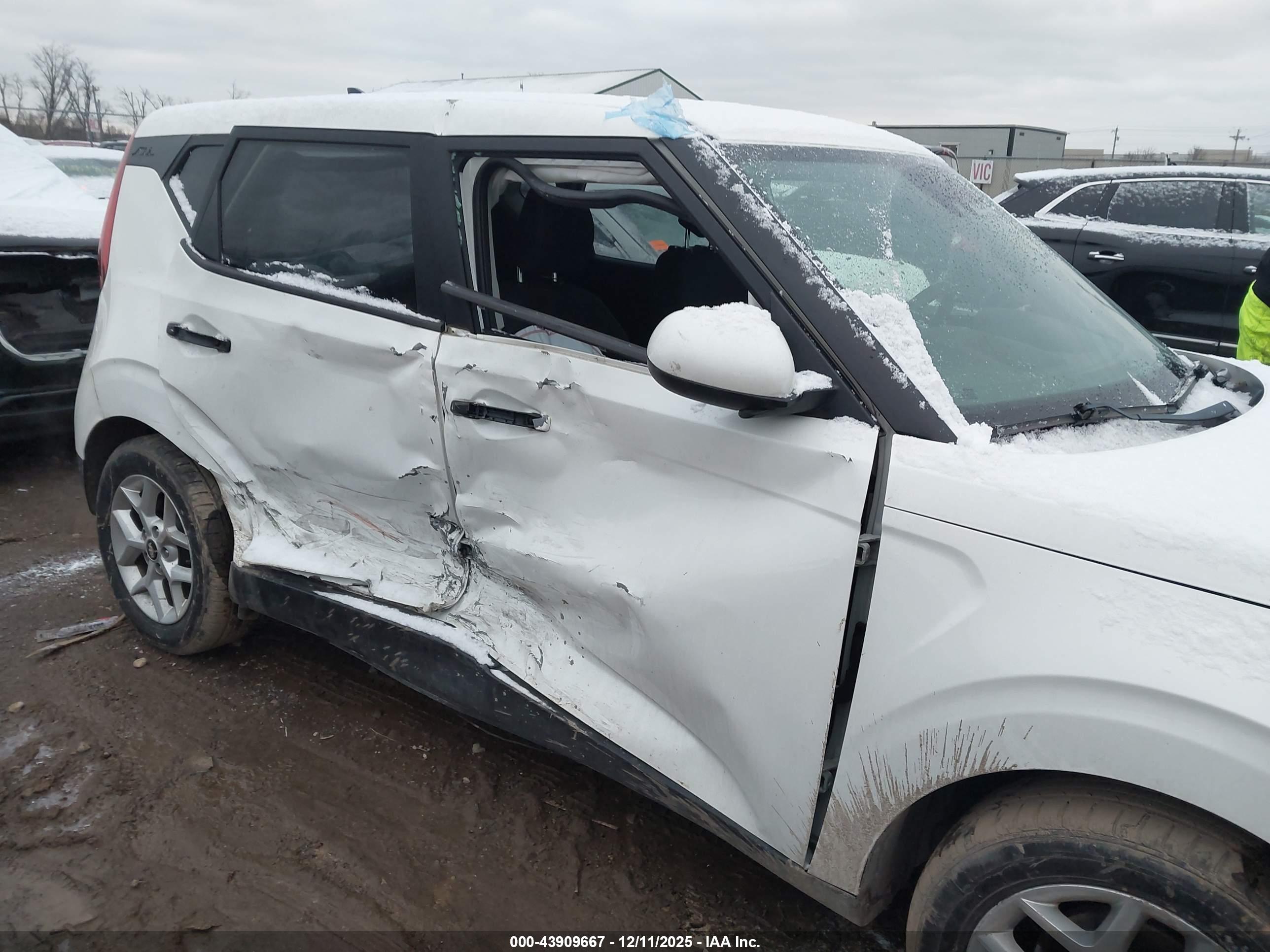 KIA SOUL image 6