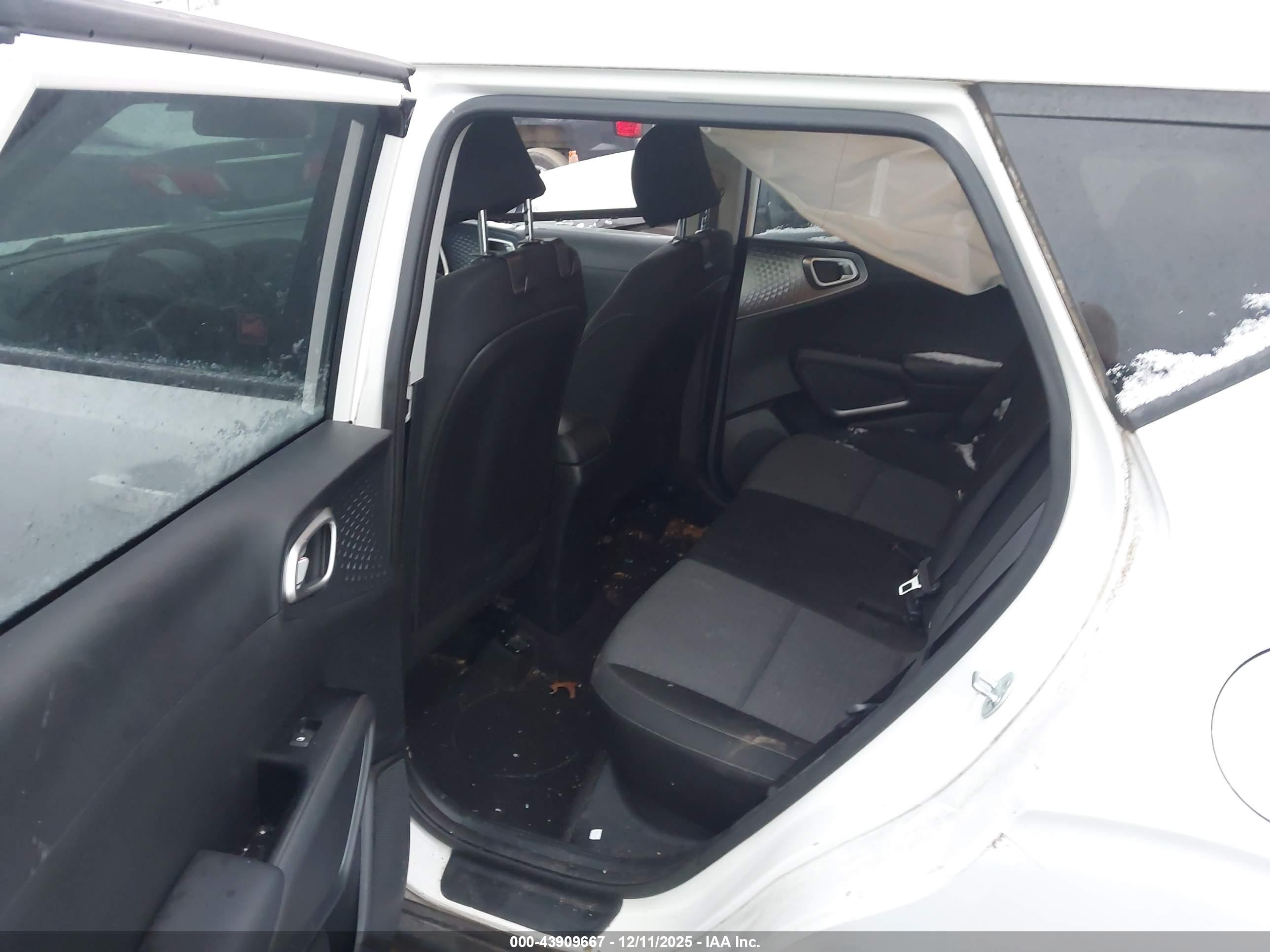 KIA SOUL image 8