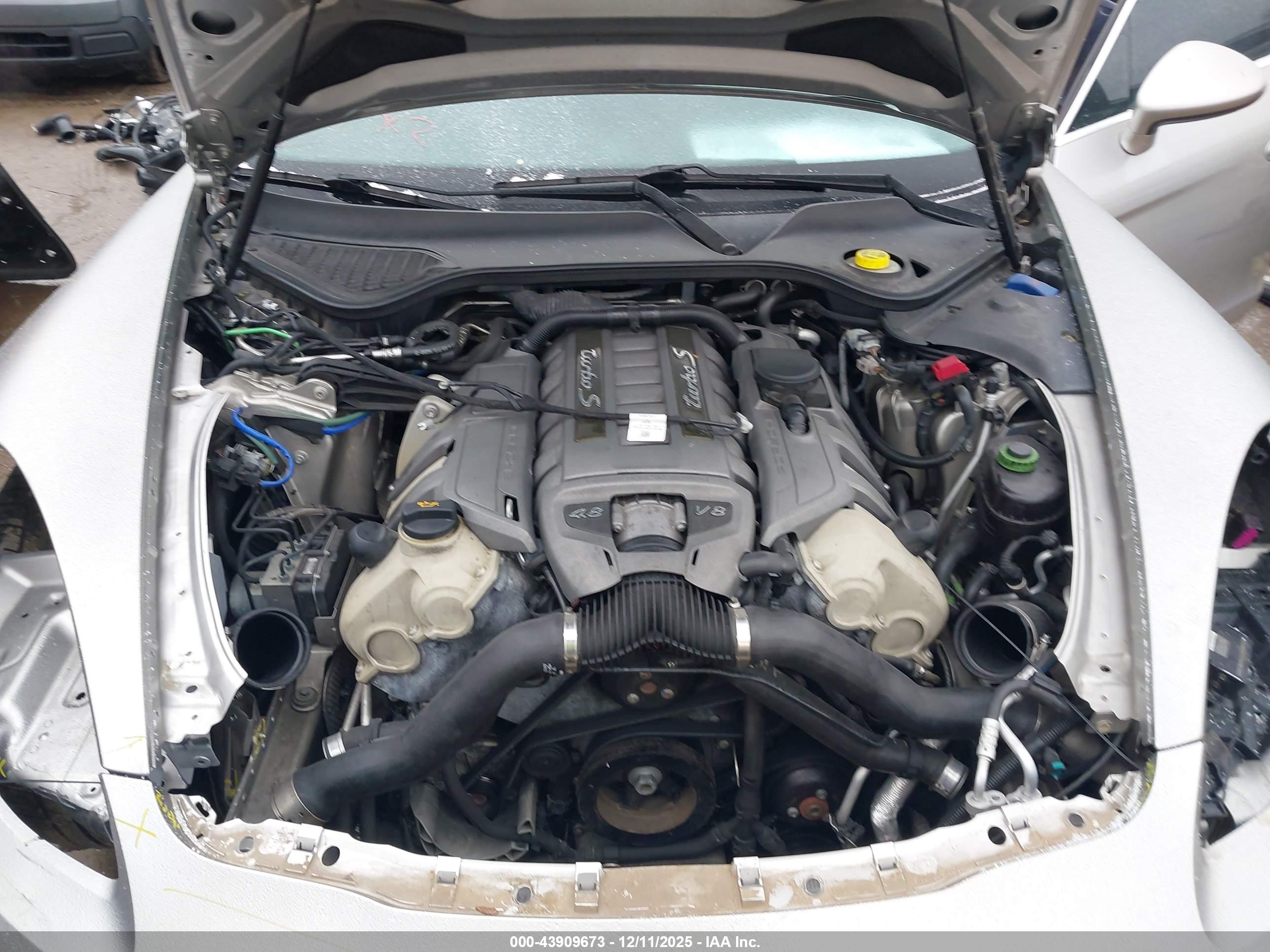 PORSCHE PANAMERA image 10
