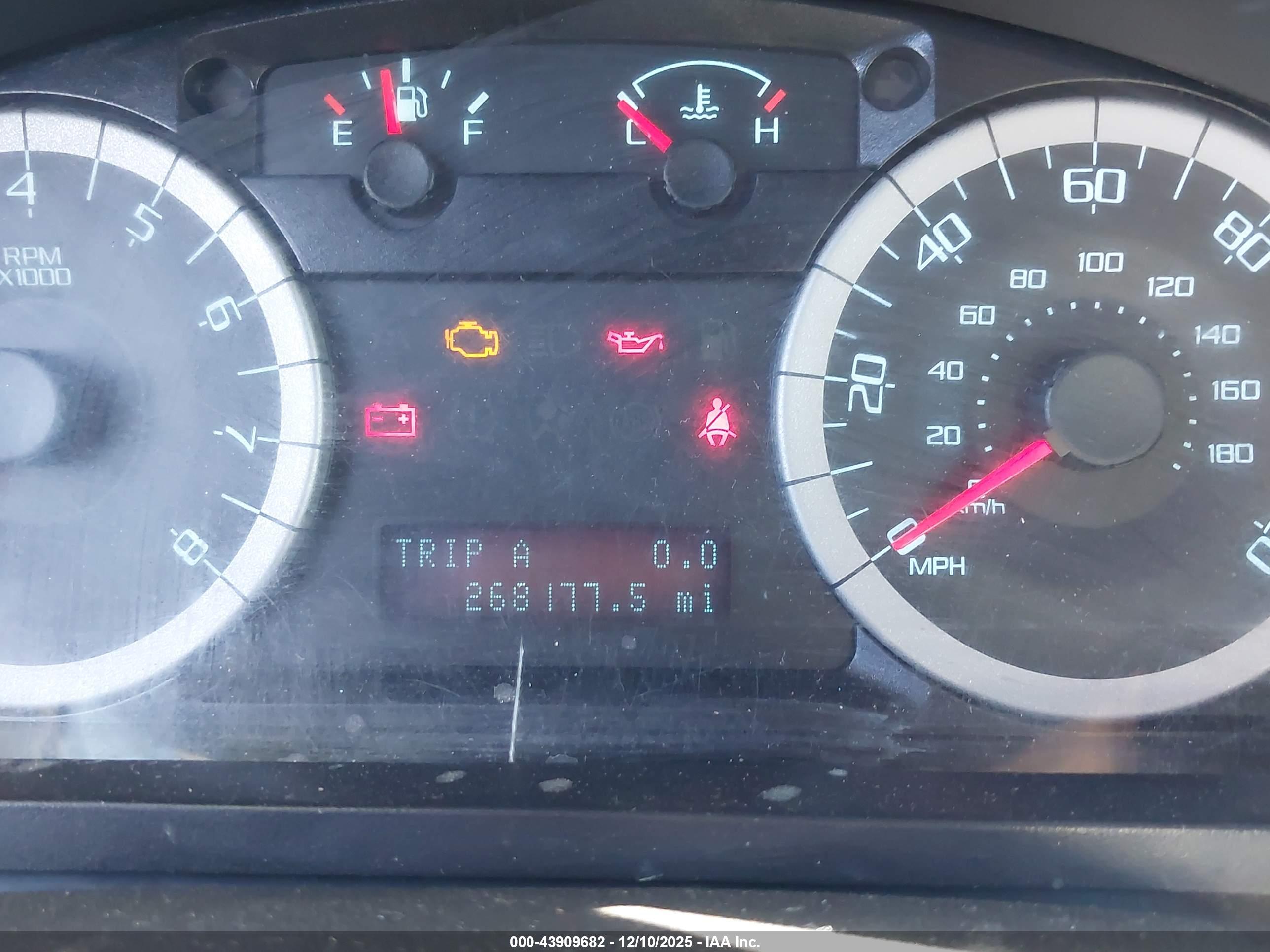 FORD ESCAPE image 7