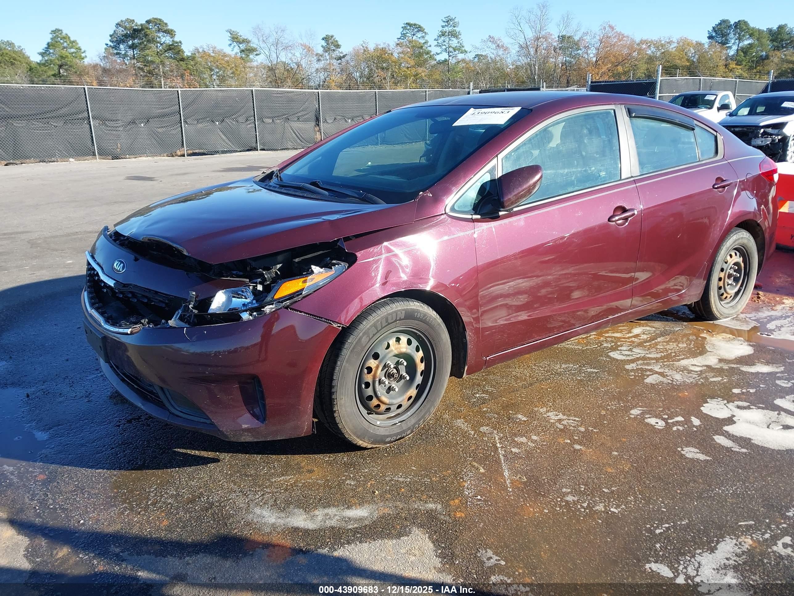 KIA FORTE image 2