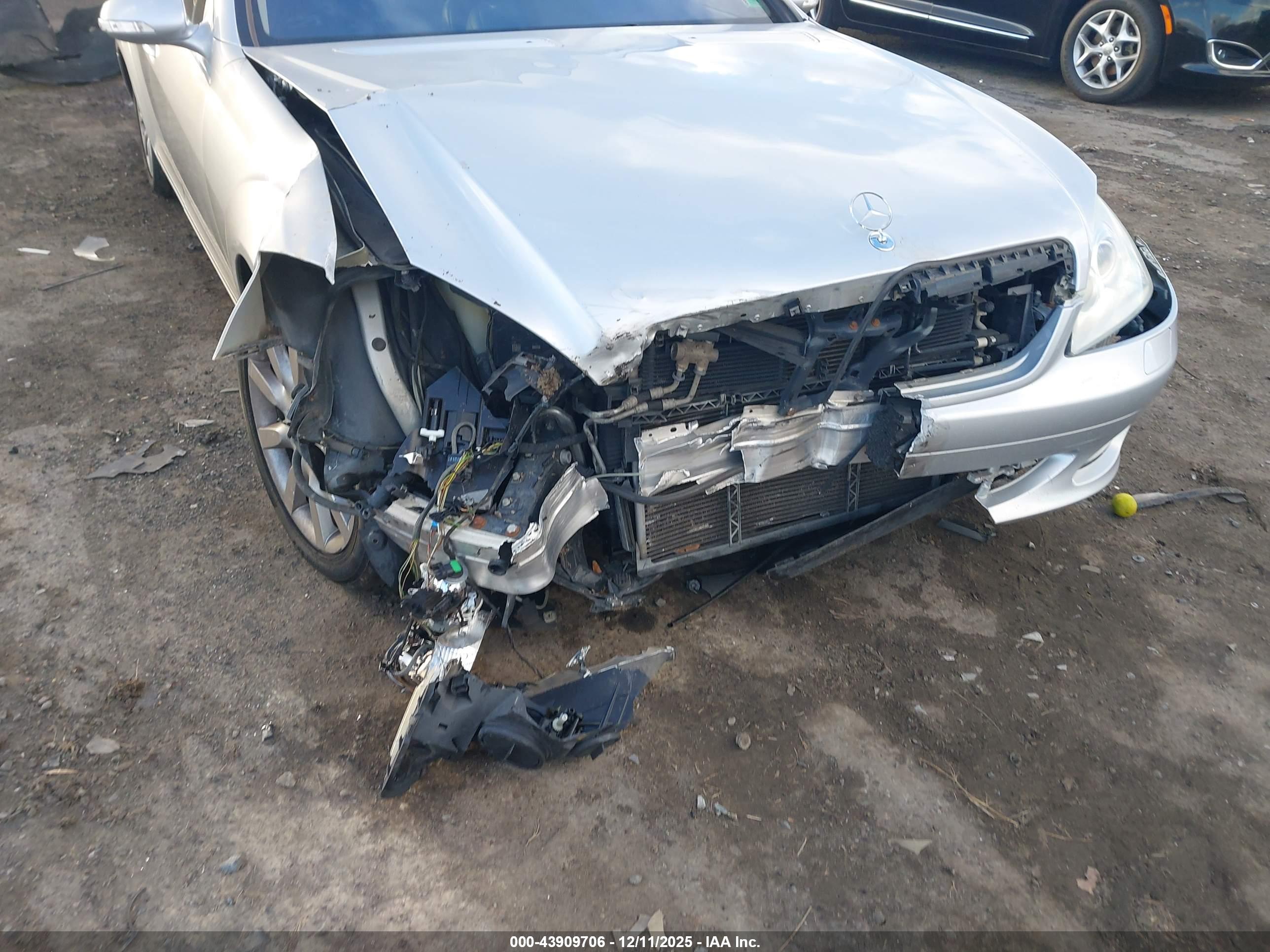 MERCEDES-BENZ S image 6
