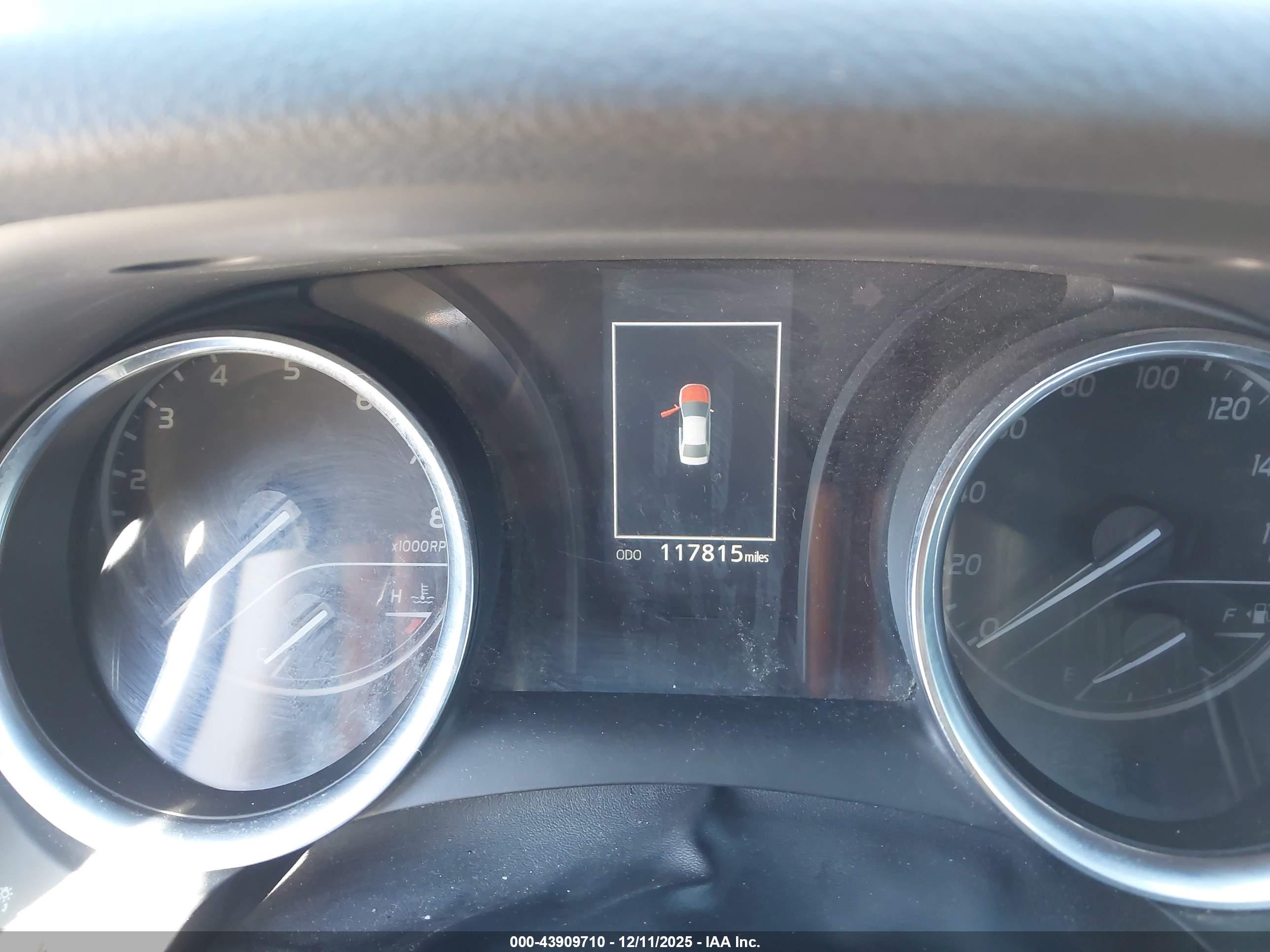 TOYOTA CAMRY image 7