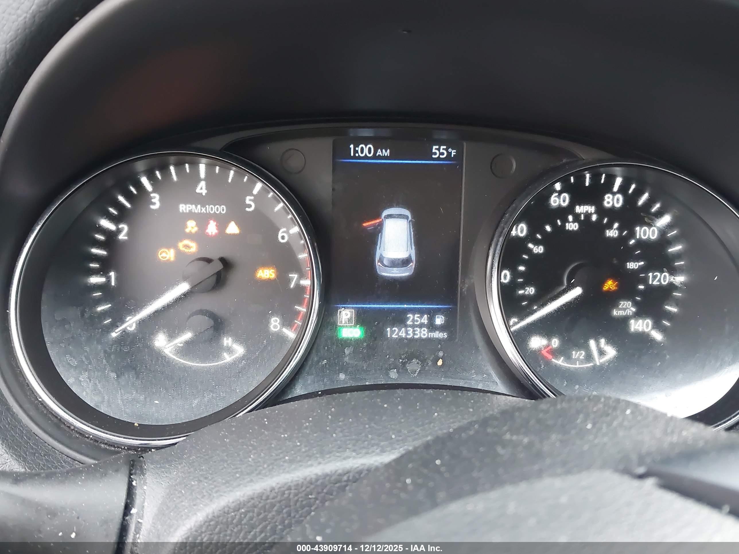 NISSAN ROGUE image 7