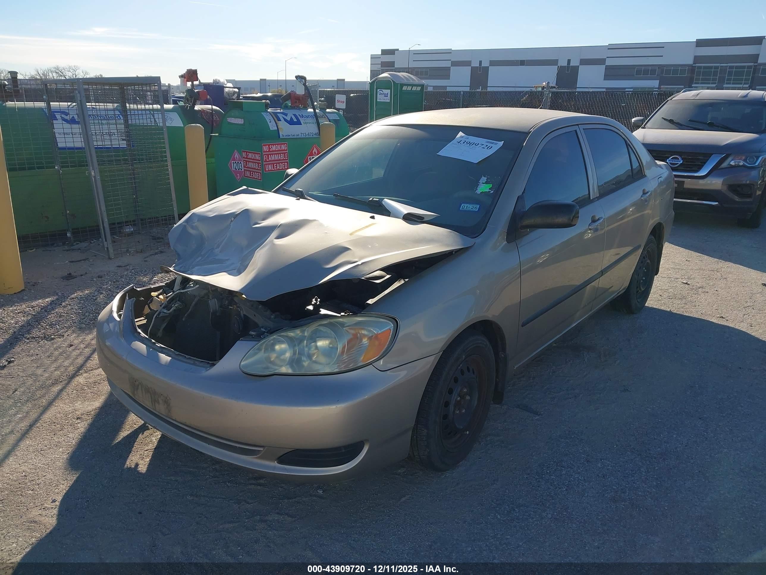 TOYOTA COROLLA image 2