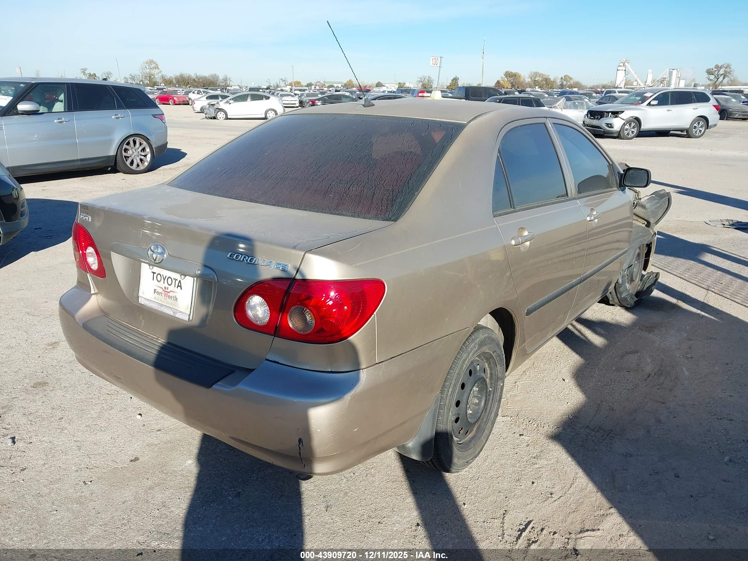 TOYOTA COROLLA image 4