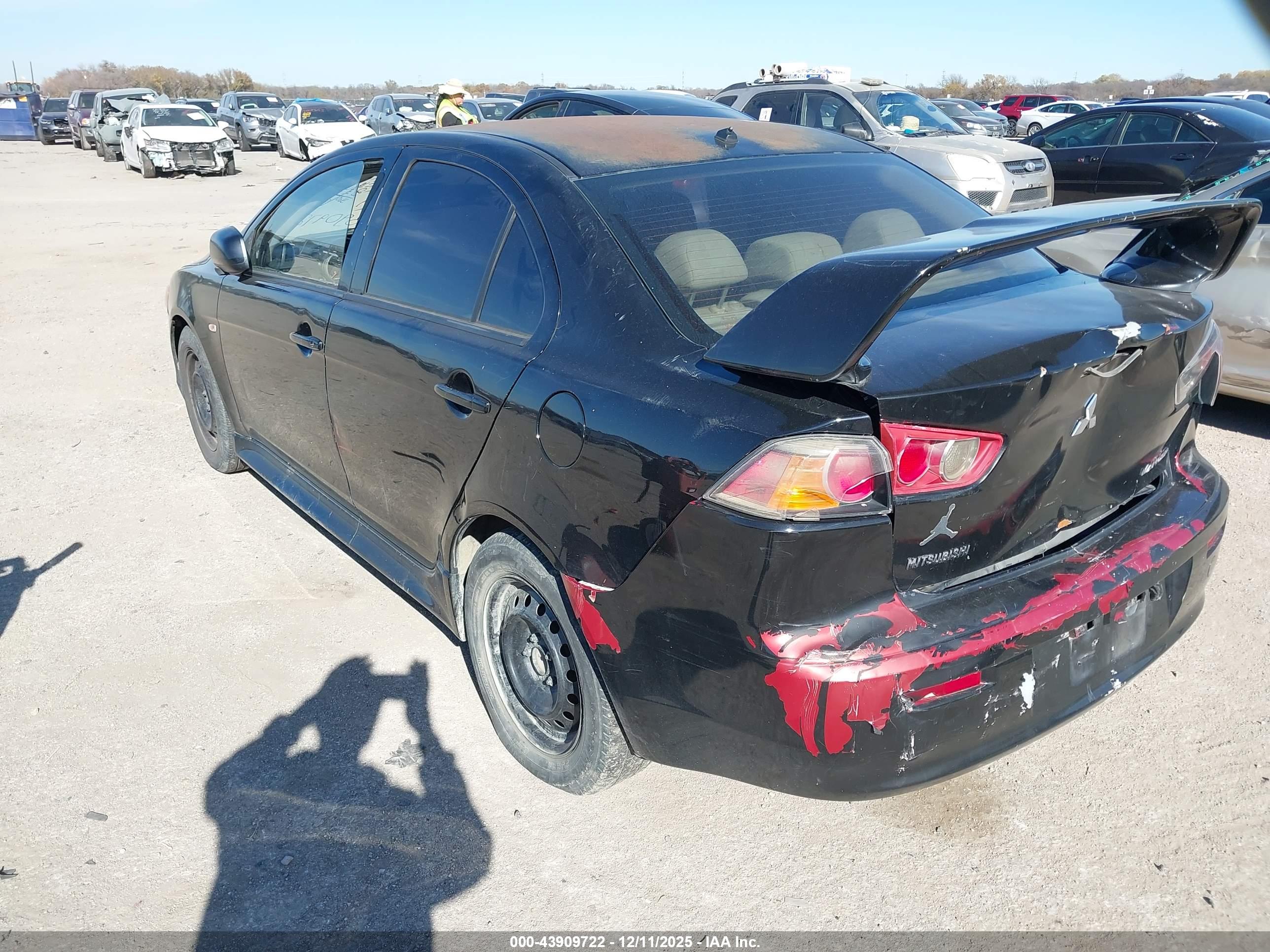 MITSUBISHI LANCER image 3