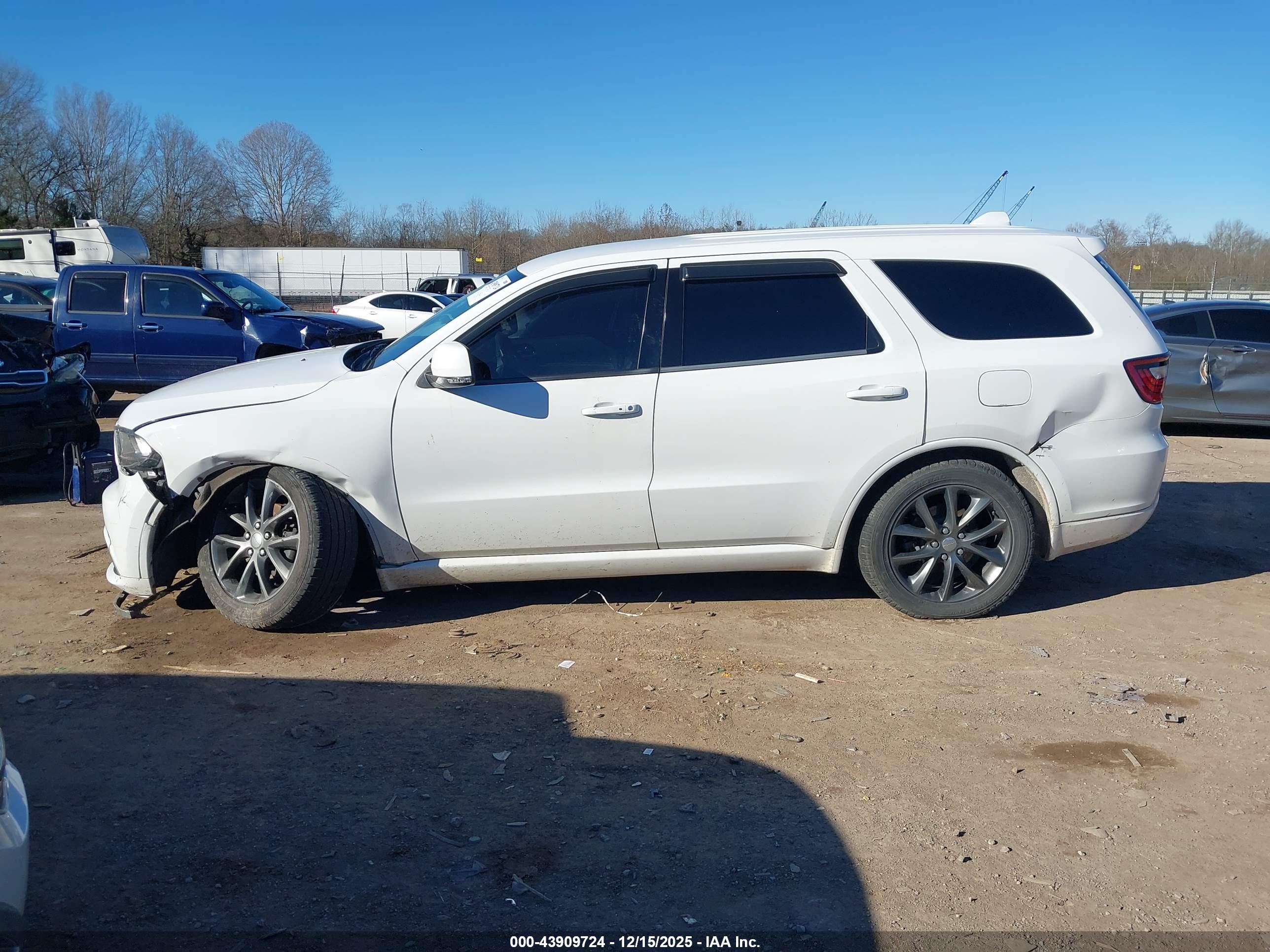 DODGE DURANGO image 6